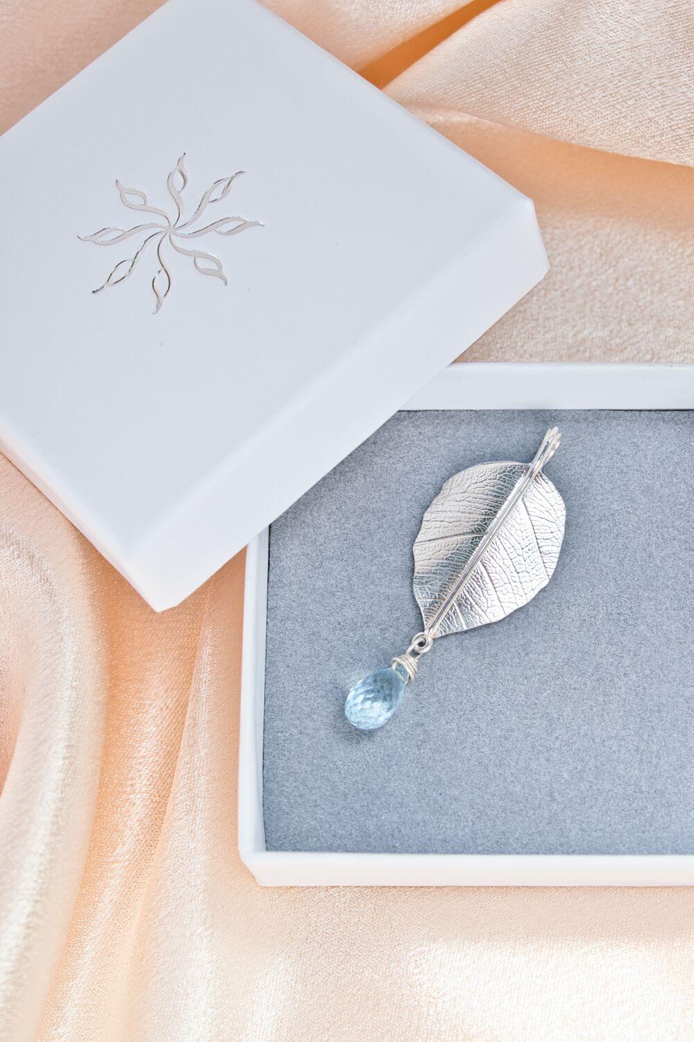 Tautropfen, Anhänger Mit Topas, Unikat Silber, Wahlweise Kette von SilkeSeip