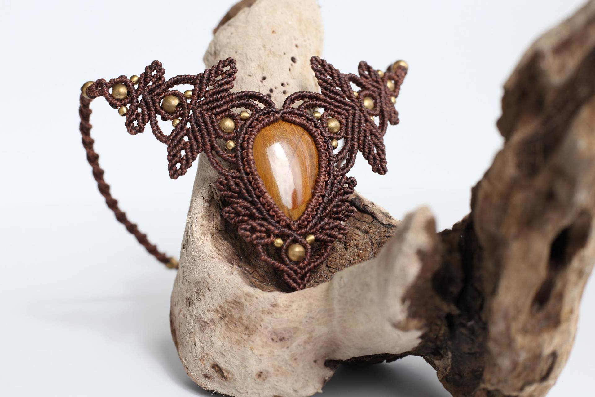 Gelber Jaspis | Makramee Kette Handgemachte Edelstein Halskette Schmuck Geburtsstein Naturstein Collier Heilung Geschenk Gelber Jaspis | Makramee Kette Handgemachte Edelstein Halskette Schmuck Geburtsstein Naturstein Collier Heilung Geschenk von SilkesMacrame