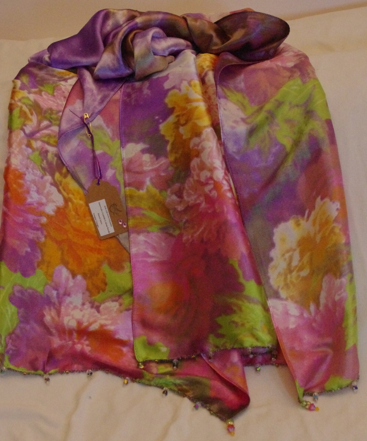 Blassrosen Satin Seidenschal von SilknSparkles