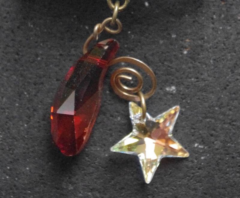 Hübscher Bronze Und Swarovski Schal Ring Hübscher Bronze Und Swarovski Schal Ring von SilknSparkles