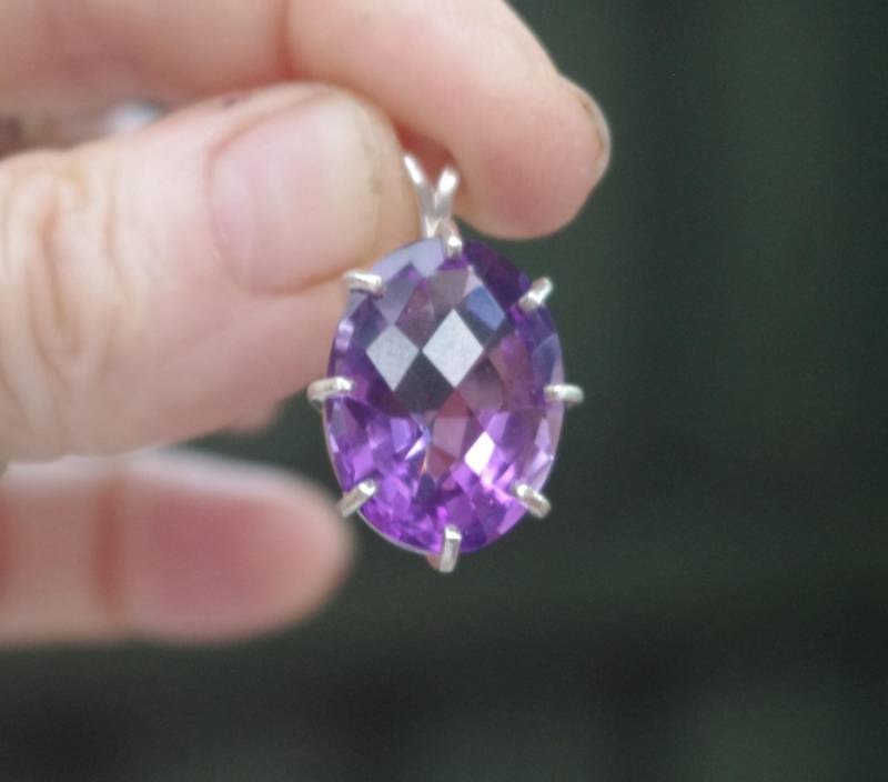 Natürlicher Schachbrett Amethyst in Sterling Silber Anhänger von SilknSparkles
