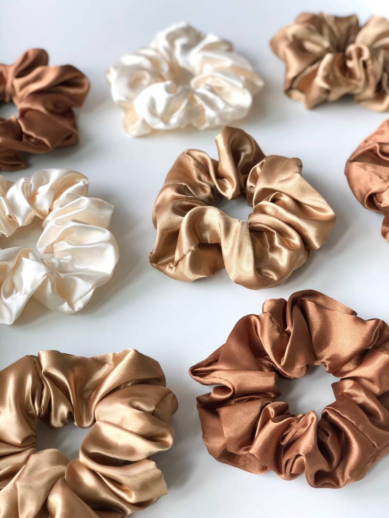 Scrunchies "Silky Bunch" - Set Of 3 Scrunchies "Silky Bunch" - Set Of 3 von SilkyBunch
