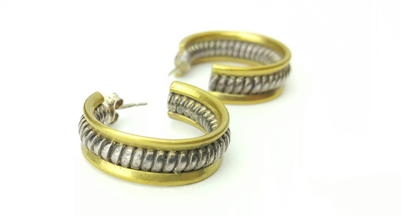 Dicke Vintage Silpada-Stil Sterling Silber Spirale Und Goldfarbene Border Post Creolen Dicke Vintage Silpada-Stil Sterling Silber Spirale Und Goldfarbene Border Post Creolen von SilverAppleGalleries