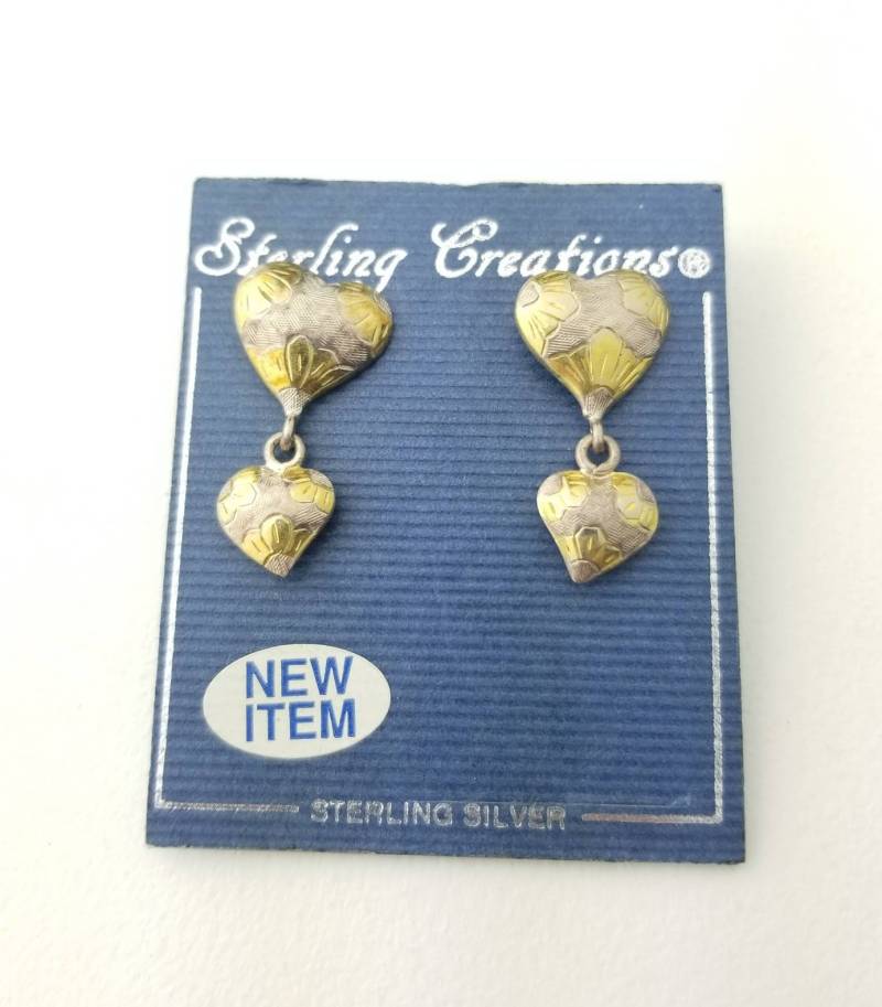Neue Alte Lager Vintage Sterling Silber Creations Gold Ton Floral Herz Zwei Stück Baumeln Ohrringe Neue Alte Lager Vintage Sterling Silber Creations Gold Ton Floral Herz Zwei Stück Baumeln Ohrringe von SilverAppleGalleries