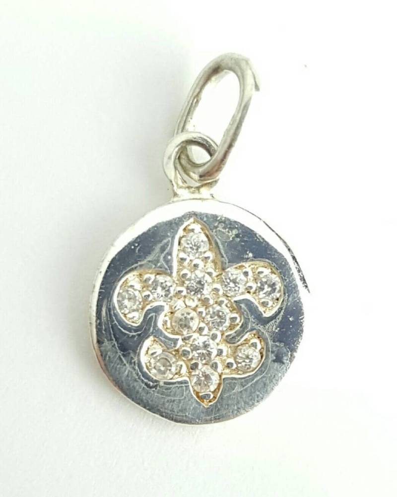 Vintage Sterling Silber Strass Fleur De Lis Anhänger Vintage Sterling Silber Strass Fleur De Lis Anhänger von SilverAppleGalleries