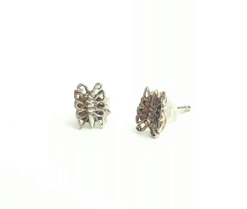 Zierliche Vintage Sterling Silber Schmetterling Ohrstecker Zierliche Vintage Sterling Silber Schmetterling Ohrstecker von SilverAppleGalleries