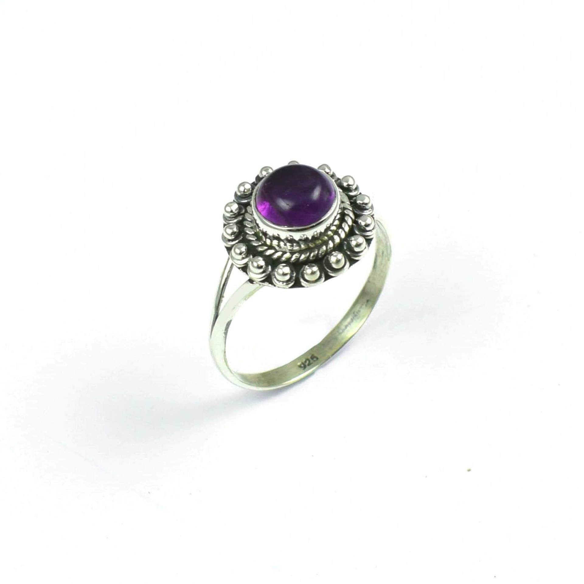 925 Sterling Silber Ring, Natürlicher Lila Amethyst Runder Edelstein Handgemachter Versprechen Frauen Ring Schmuck von SilverArtisanJewels