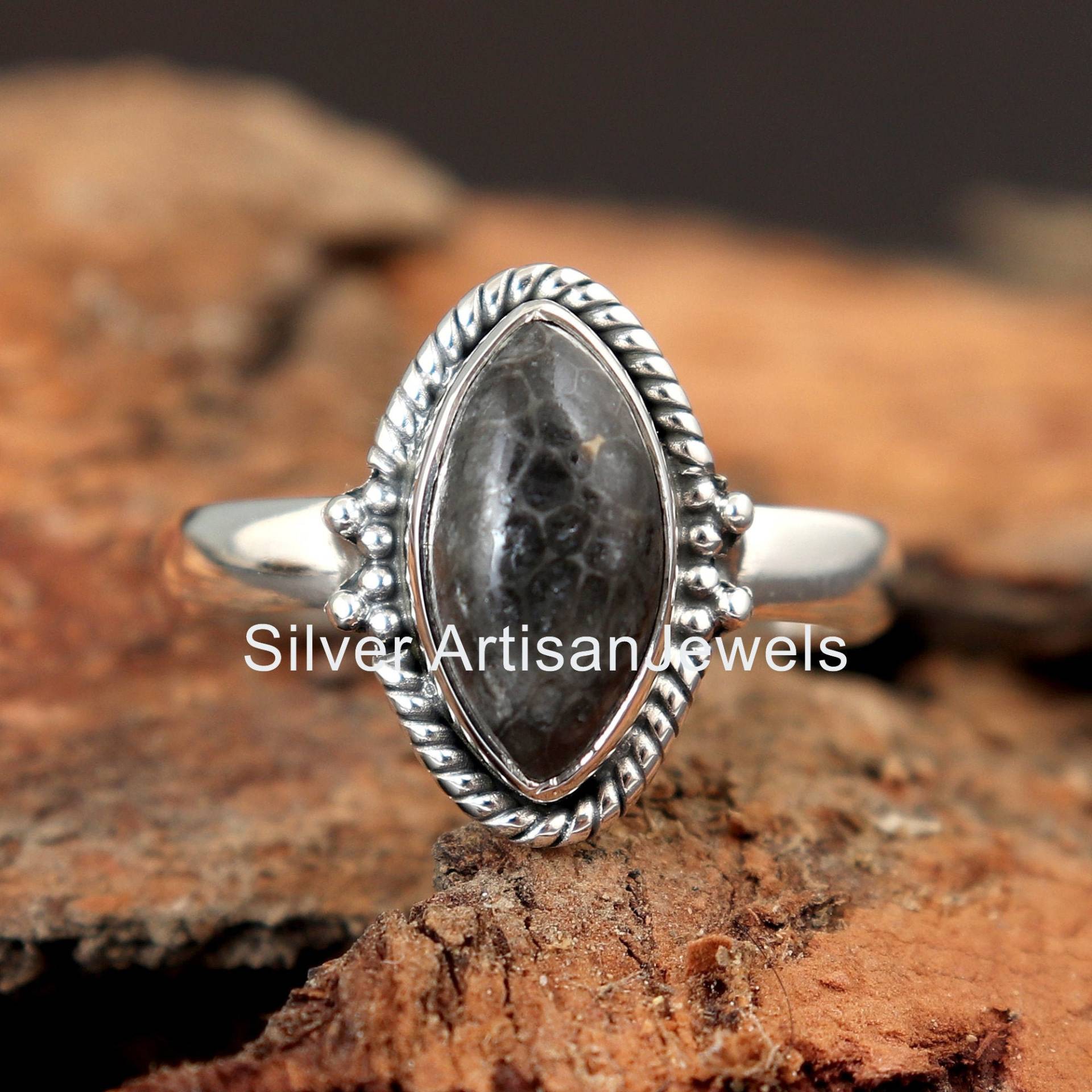 Natürlicher Rochen Fossil Koralle Ring, Stingray 925 Silber Marquise Edelstein Blatt Design, Geschenk Frauen Ring von SilverArtisanJewels