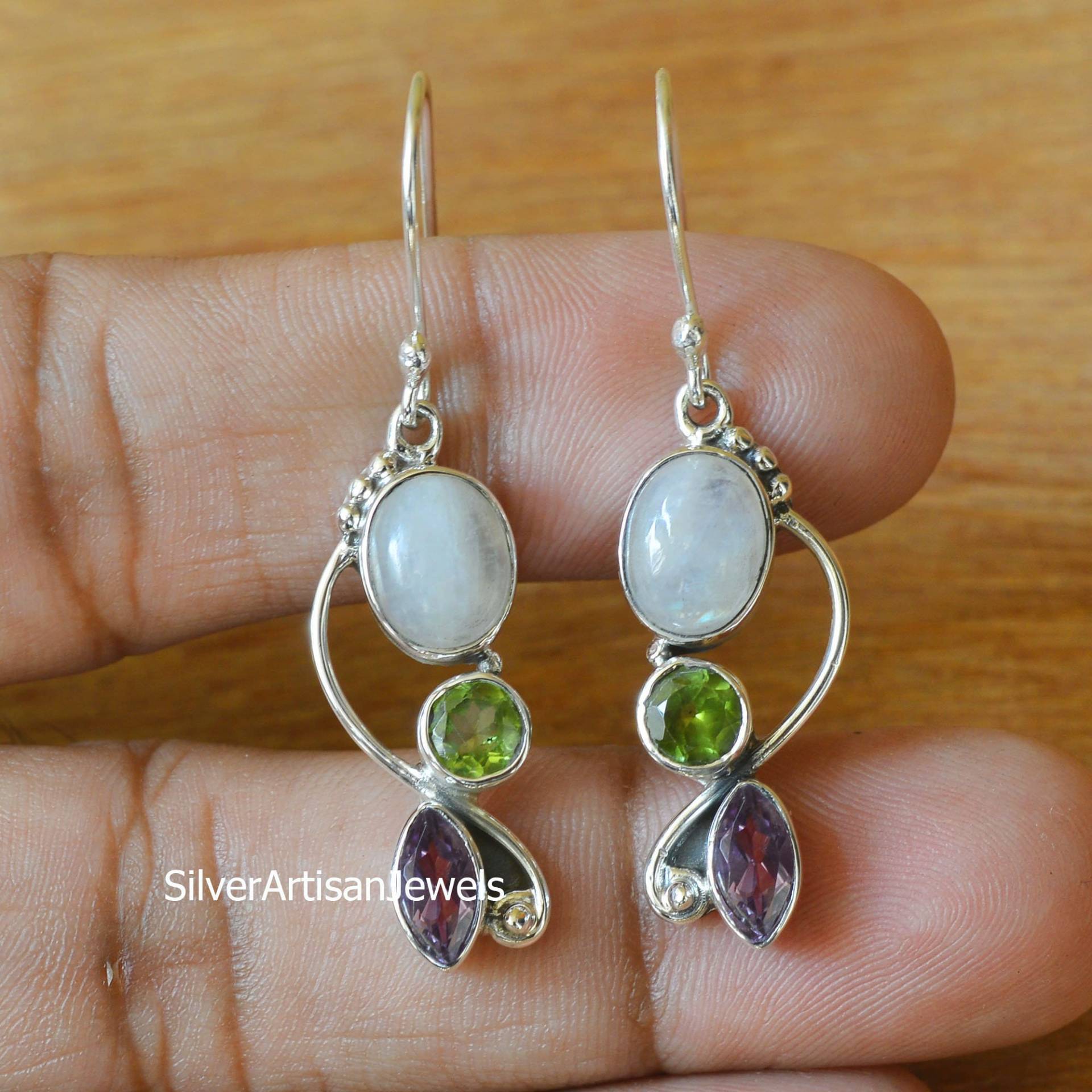 Regenbogen Mondstein Ohrring, Amethyst Ohrringe, Massive Sterling Silber Mix Stein Baumeln Peridot Frauen Ohrring von SilverArtisanJewels