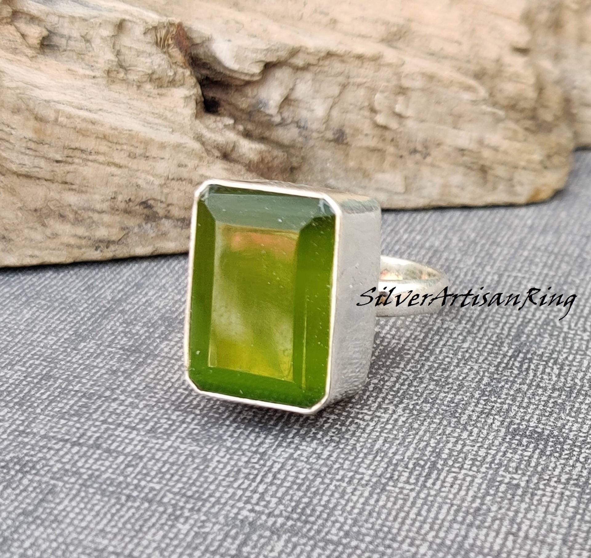 Natural Green Monalisa Ring ~ 925 Sterling Silver Ring~ Gemstone~New Fashion~Monalisa Jewelry~ Bridesmaid Gifts ~Green Natural Green Monalisa Ring ~ 925 Sterling Silver Ring~ Gemstone~New Fashion~Monalisa Jewelry~ Bridesmaid Gifts ~Green von SilverArtisanRing