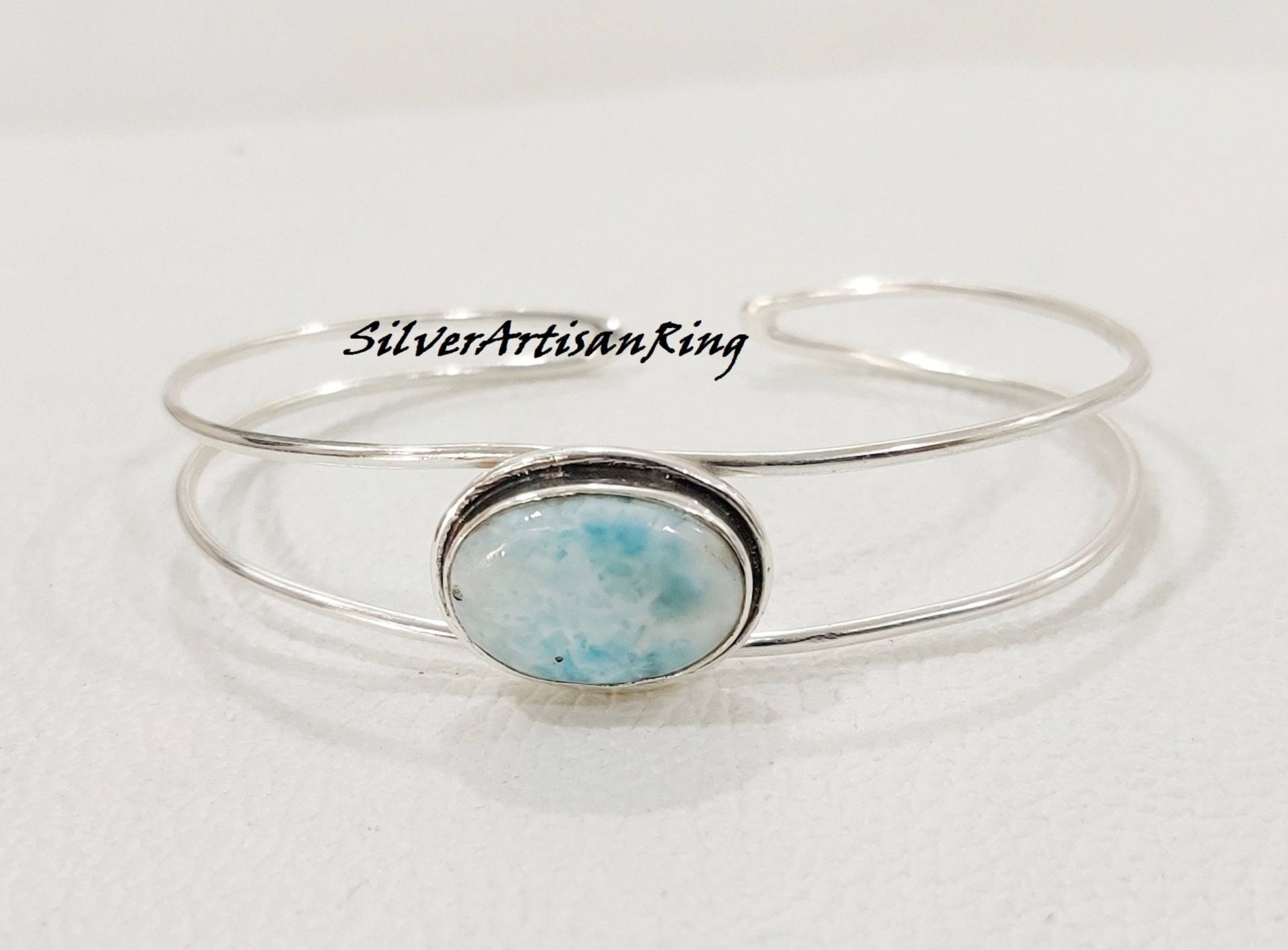 Natural Larimar Bangle 925 Sterling Silver Bangleadjustable Banglelarimar Gemstone Banglestone Banglebeatiful Bangle++ Natural Larimar Bangle 925 Sterling Silver Bangleadjustable Banglelarimar Gemstone Banglestone Banglebeatiful Bangle++ von SilverArtisanRing