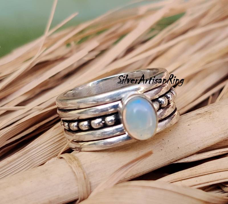 Natural Opal Ring Spinner Ring 925 Silver Handmade Meditation Worry Oval Stone Shape Designer Ring von SilverArtisanRing