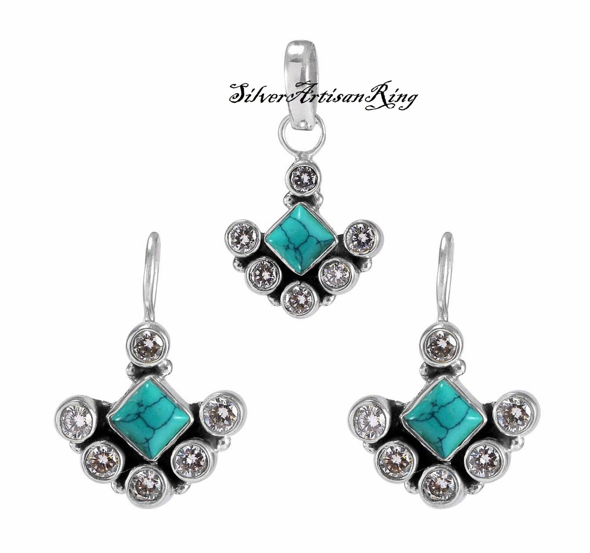 Turquoise Pendant/925 Silver Pendant/ Gemstone Pendant/Amezing Pendant/Marvelous /Dainty /Crystal Pendant/Birthday Turquoise Pendant/925 Silver Pendant/ Gemstone Pendant/Amezing Pendant/Marvelous /Dainty /Crystal Pendant/Birthday von SilverArtisanRing