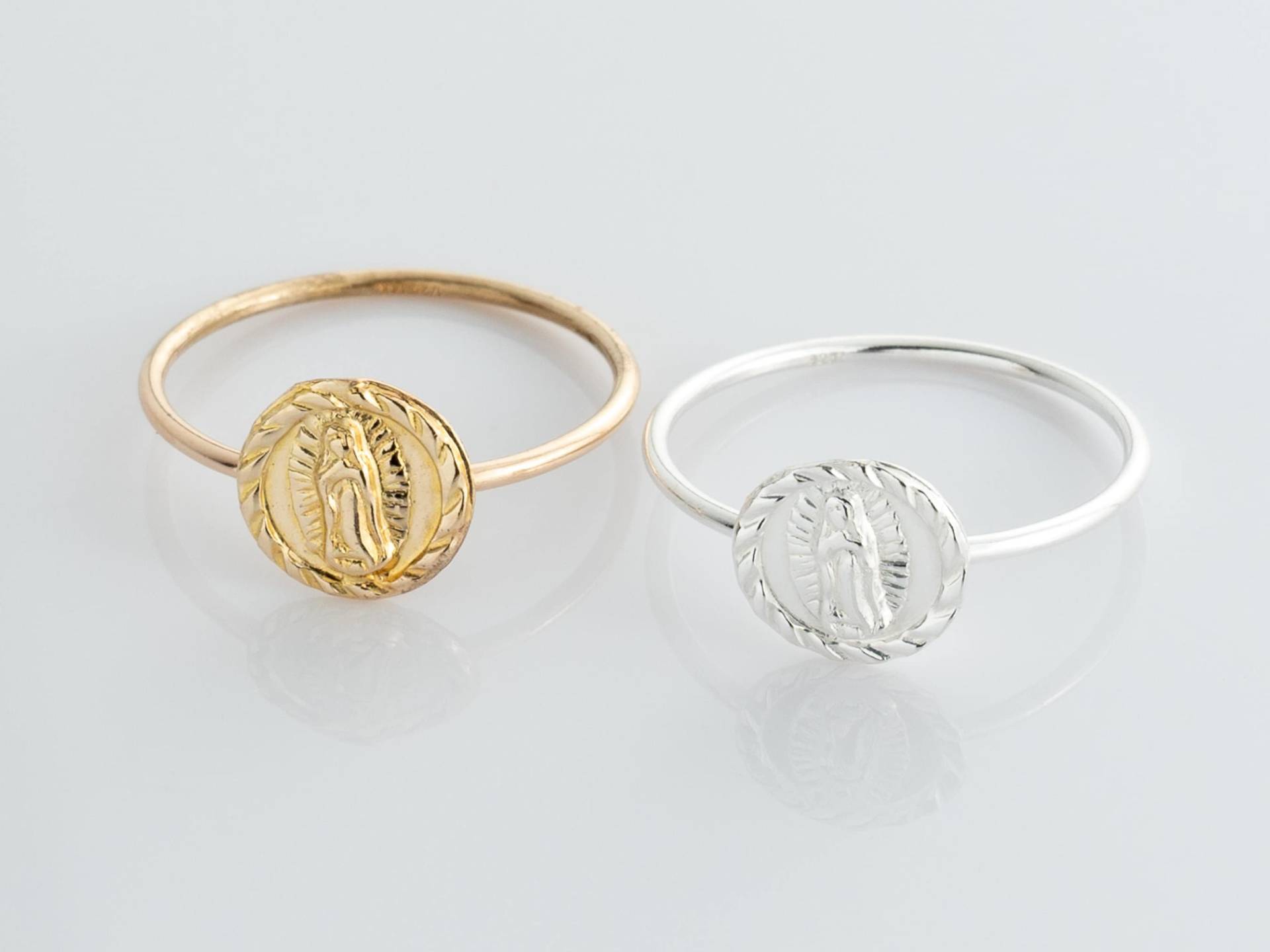 Gold Filled Unsere Liebe Frau Von Guadalupe Ring in Größe 6, 7 Und 8, Preis Pro Stück, Religion Schmuck, Religiöser Ring, Geschenk Für Sie, cm257R Gold Filled Unsere Liebe Frau Von Guadalupe Ring in Größe 6, 7 Und 8, Preis Pro Stück, Religion Schmuck, Religiöser Ring, Geschenk Für Sie, cm257R von SilverCharmsInc