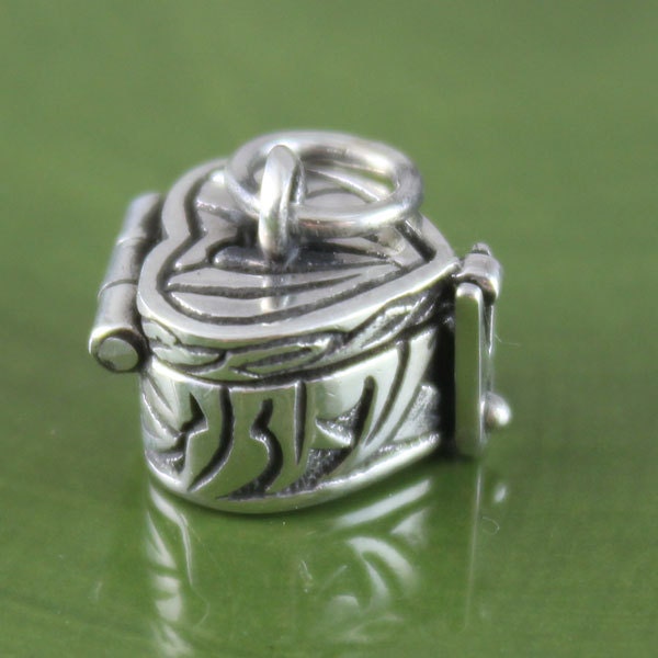 Herz Prayer Box, Sterling Silber, Anhänger, Medaillon, Gebetsbox Halskette, Inspiration Schmuck, Box Charm, Pb079 Herz Prayer Box, Sterling Silber, Anhänger, Medaillon, Gebetsbox Halskette, Inspiration Schmuck, Box Charm, Pb079 von SilverCharmsInc