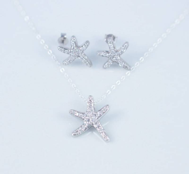 Seestern Anhänger Und Ohrringe Set, Sterling Silber Kette, Trendy, Cz, Ozean-Liebhaber-Geschenk-Set, Ohrstecker Post Ohrringe, Schmuck-Geschenk-Set Seestern Anhänger Und Ohrringe Set, Sterling Silber Kette, Trendy, Cz, Ozean-Liebhaber-Geschenk-Set, Ohrstecker Post Ohrringe, Schmuck-Geschenk-Set von SilverCharmsInc