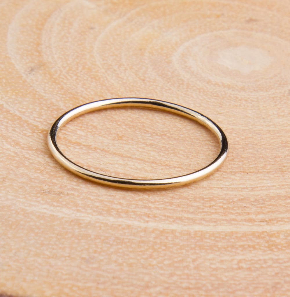 Set Von 3, 1mm Gold Gefüllt Dünne Band Ring, Größen 2 Bis 10, Kann Einen Charme Auf Ring Erkenntnisse, Schmuck Sr247 Set Von 3, 1mm Gold Gefüllt Dünne Band Ring, Größen 2 Bis 10, Kann Einen Charme Auf Ring Erkenntnisse, Schmuck Sr247 von SilverCharmsInc