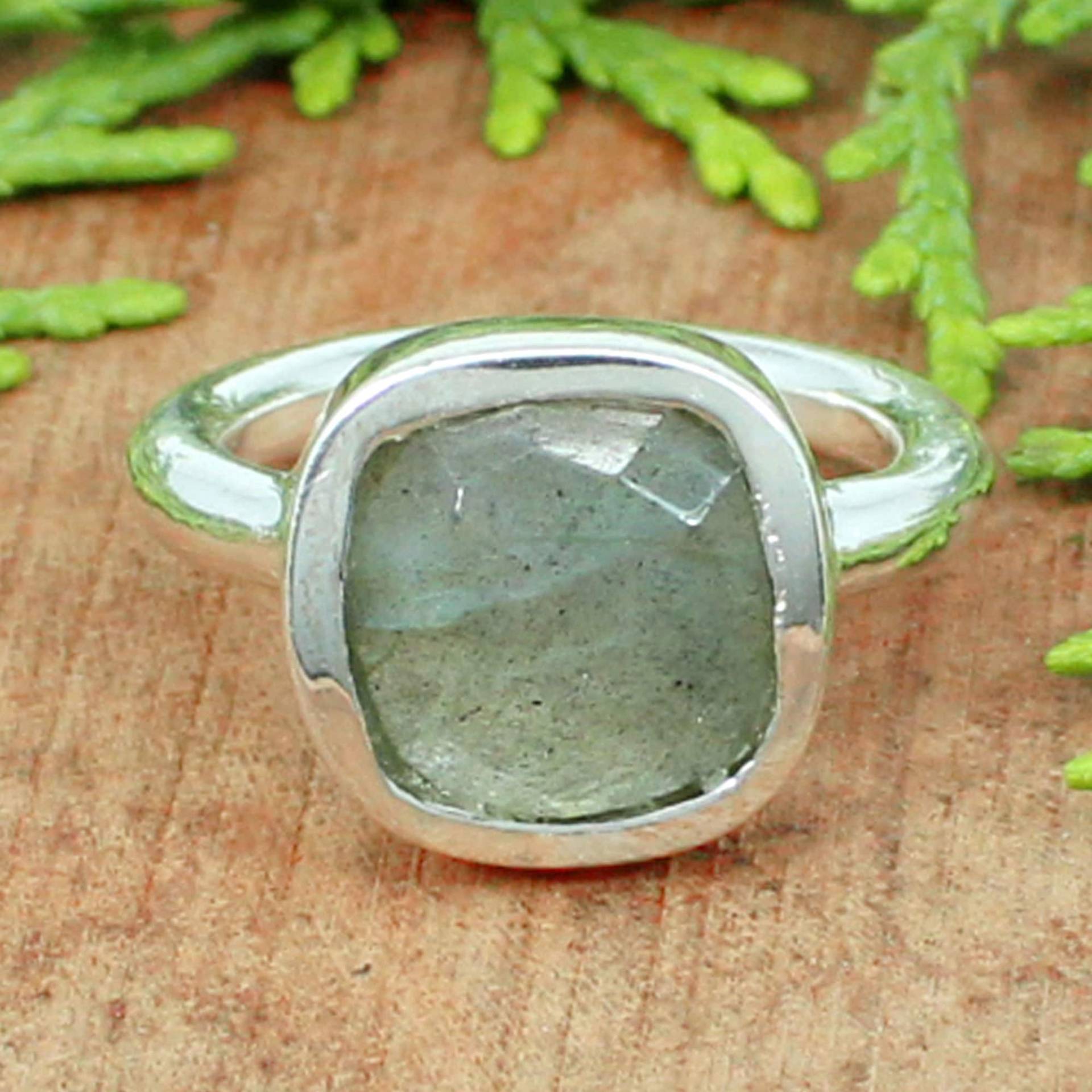 Handgefertigte Kissen Labradorit Sterling Silber Ring von SilverDesignerRings