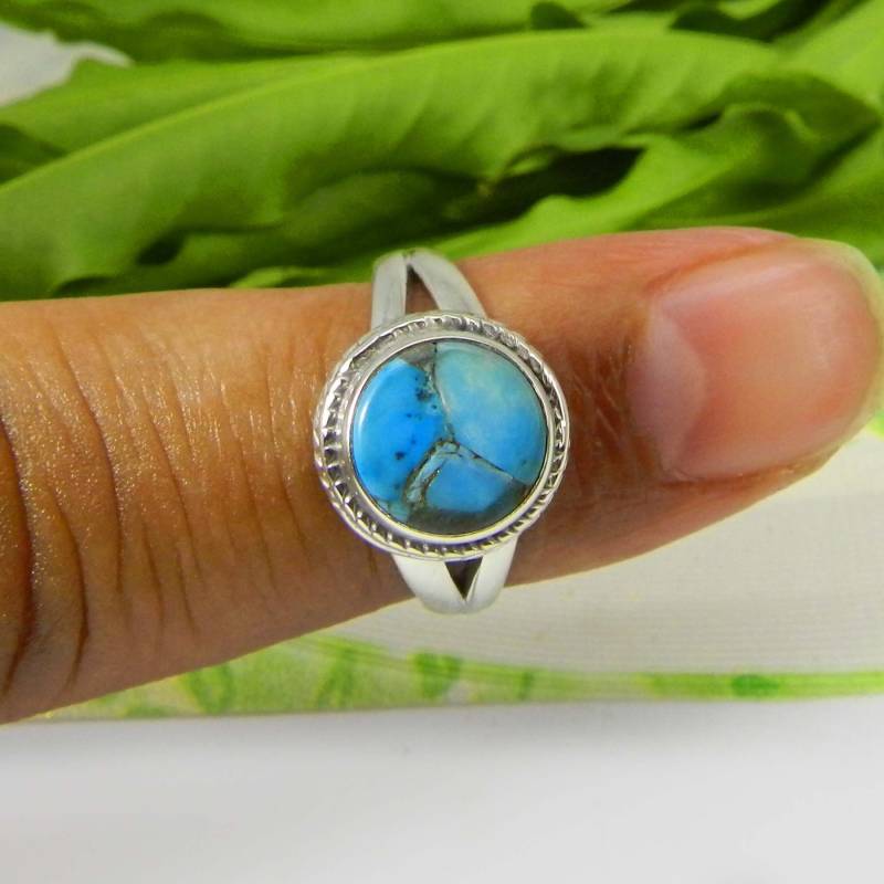 Handgemachte Mohave Blauer Kupfer Türkis Ring Sterling Silber Split Band von SilverDesignerRings