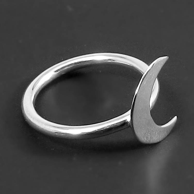 Handgemachte Sterling Silber Halbmond Ring Schlichter Silberschmuck von SilverDesignerRings