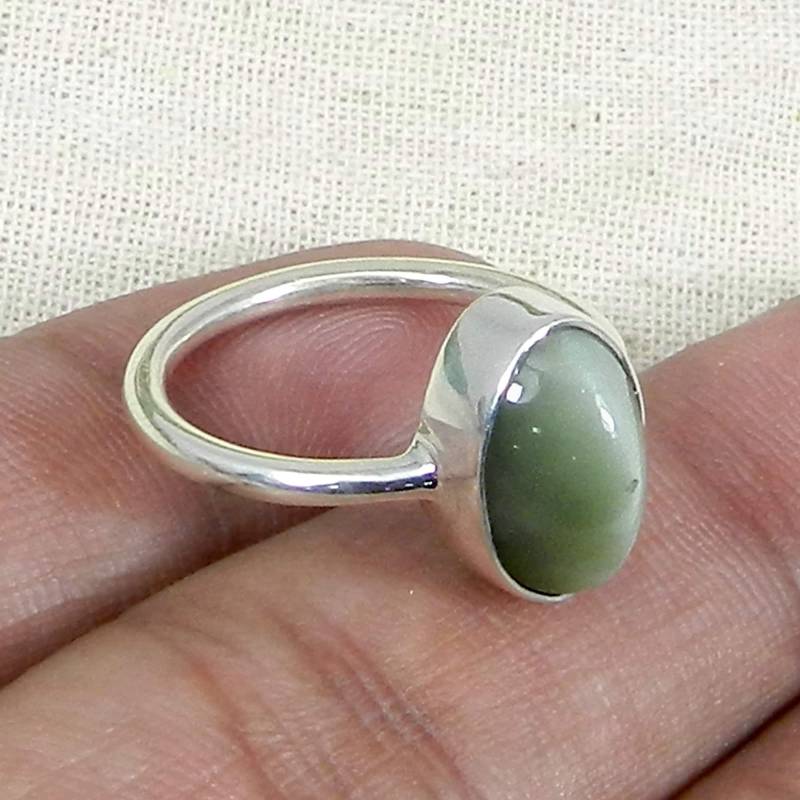 Handgemachter Chrysoberyll Katzenauge Ring Bezel Set Sterling Silber von SilverDesignerRings