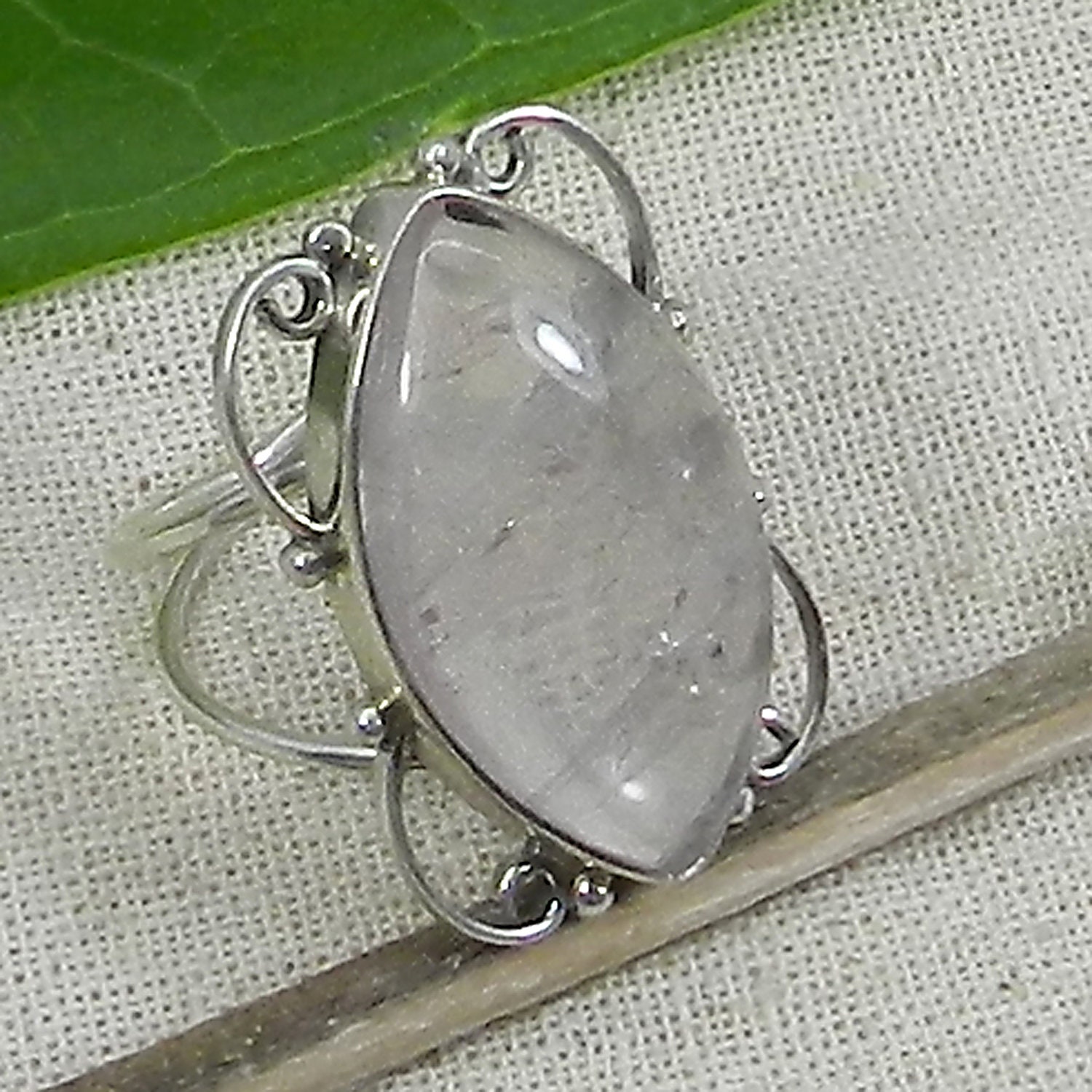 Handgemachter Marquise Rosenquarz Ring 925 Sterling Silber Split Band von SilverDesignerRings