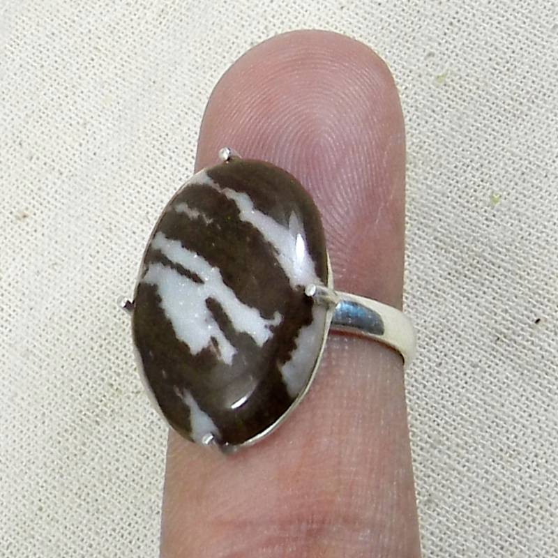 Handgemachter Outback Jaspis Ring Ovales Cabochon, 925 Sterling Silber von SilverDesignerRings