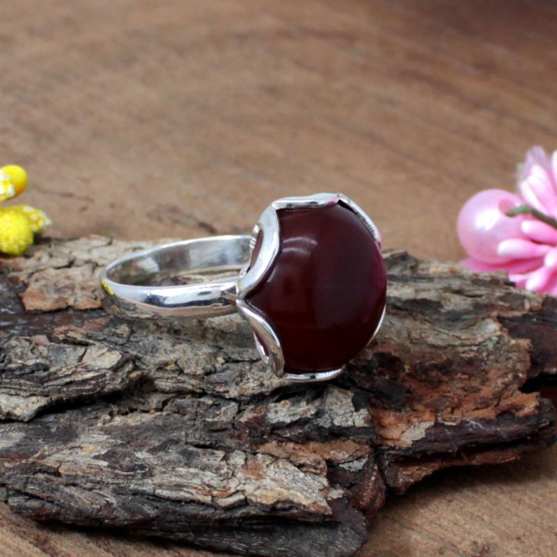 Handgemachter Roter Onyx Sterlingsilber Ring Runder Filigraner Boho Ring von SilverDesignerRings