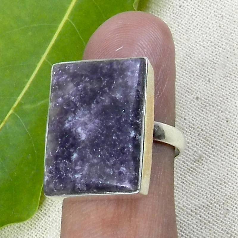 Lepidolith Ring Rechteckiger Edelstein, 925 Sterling Silber, Handgemacht von SilverDesignerRings