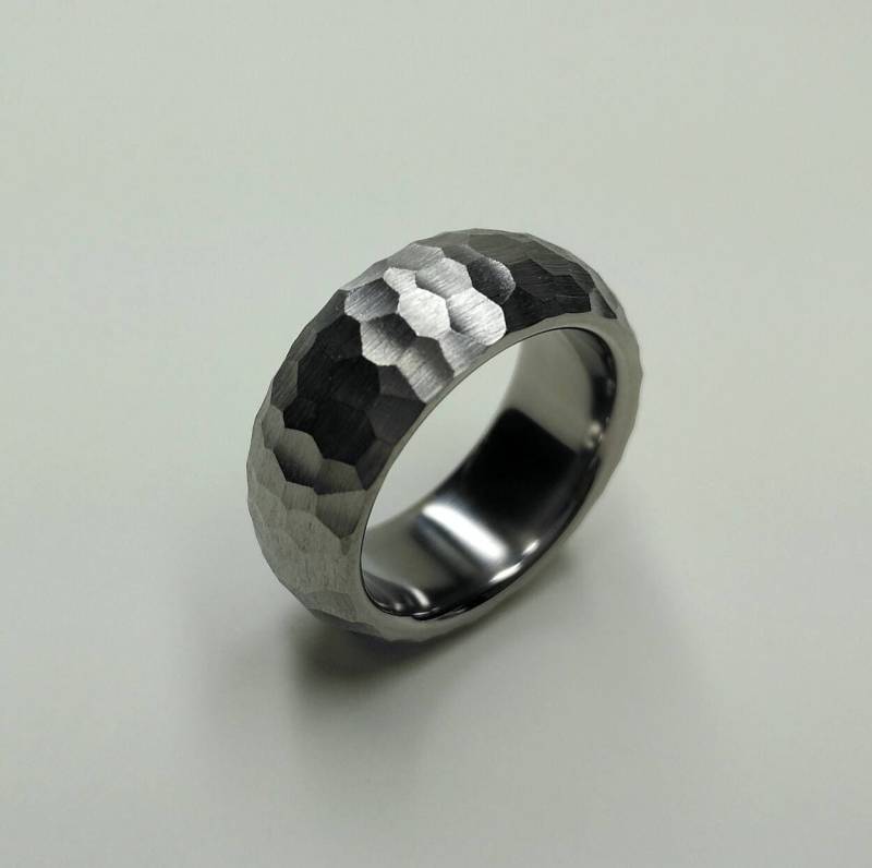 Titan-Ring Mit Diamant-Rad Geschnitten Facetten von SilverEchoStudio