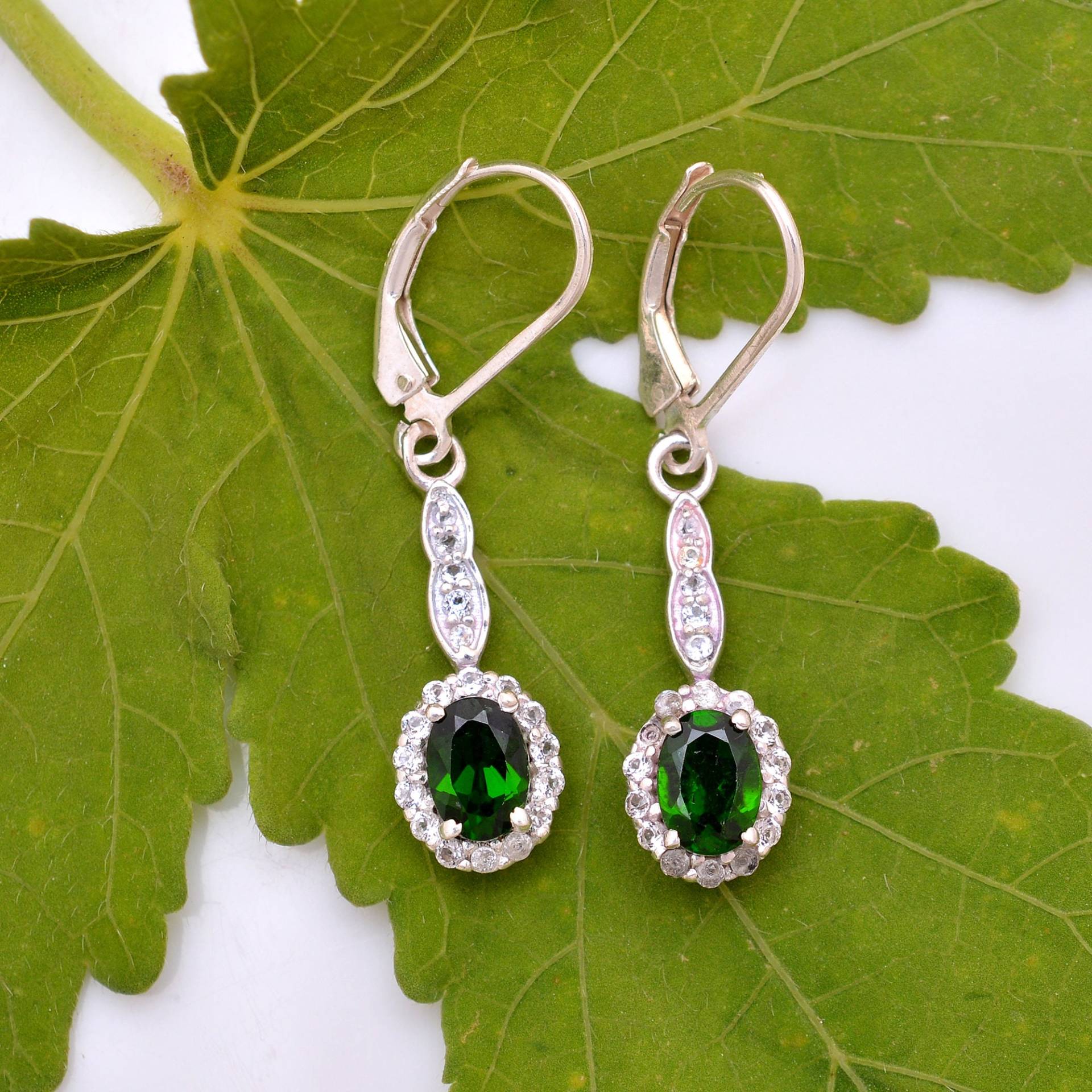 925 Sterling Silber Chrom Diopside Ohrringe ~ Natürliche Edelstein Paar Lever Back Hooks Geschenkideen 2674291 von SilverGlareJewelry