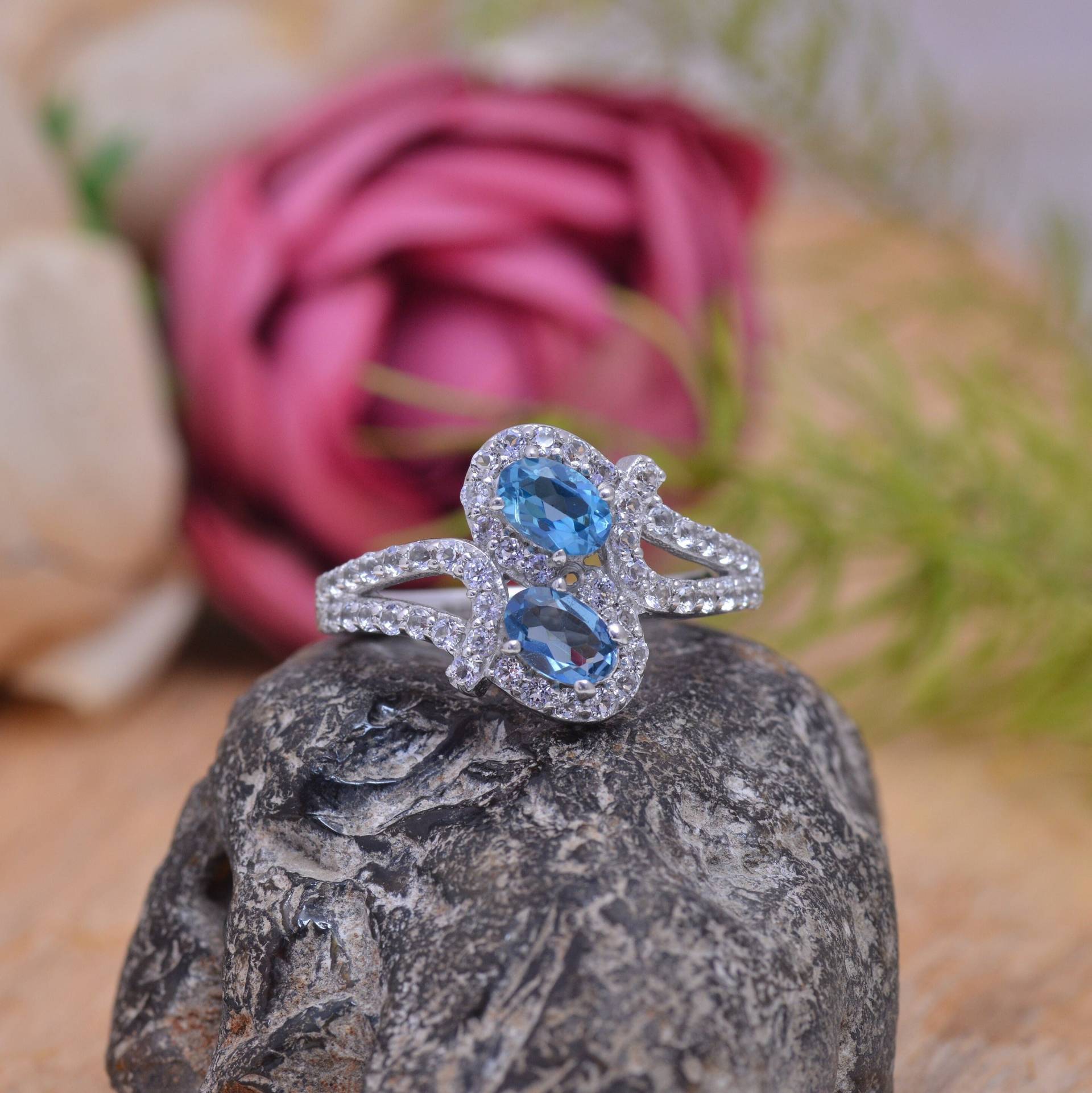 Aaa+ London Blue Topaz 925 Sterling Silber Feinring ~ Natürlicher Topas Edelstein Fancy Ring Statement Versprechensring Heilstein von SilverGlareJewelry