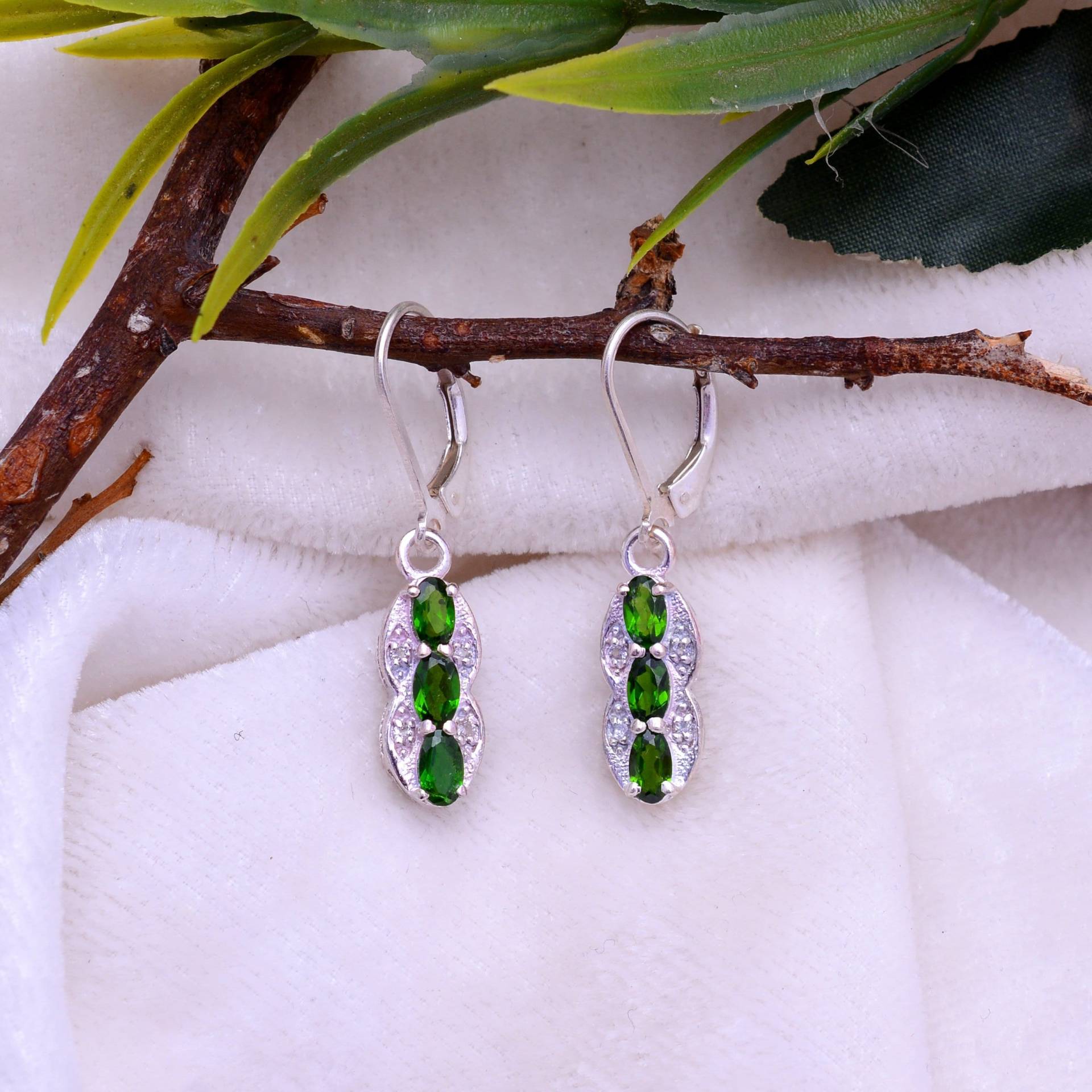 Chrom Diopside Edelstein 925 Sterling Silber Ausgefallene Ohrringe ~ Natur Baumeln Handgemachte Paar ~Lever Back Hooks von SilverGlareJewelry