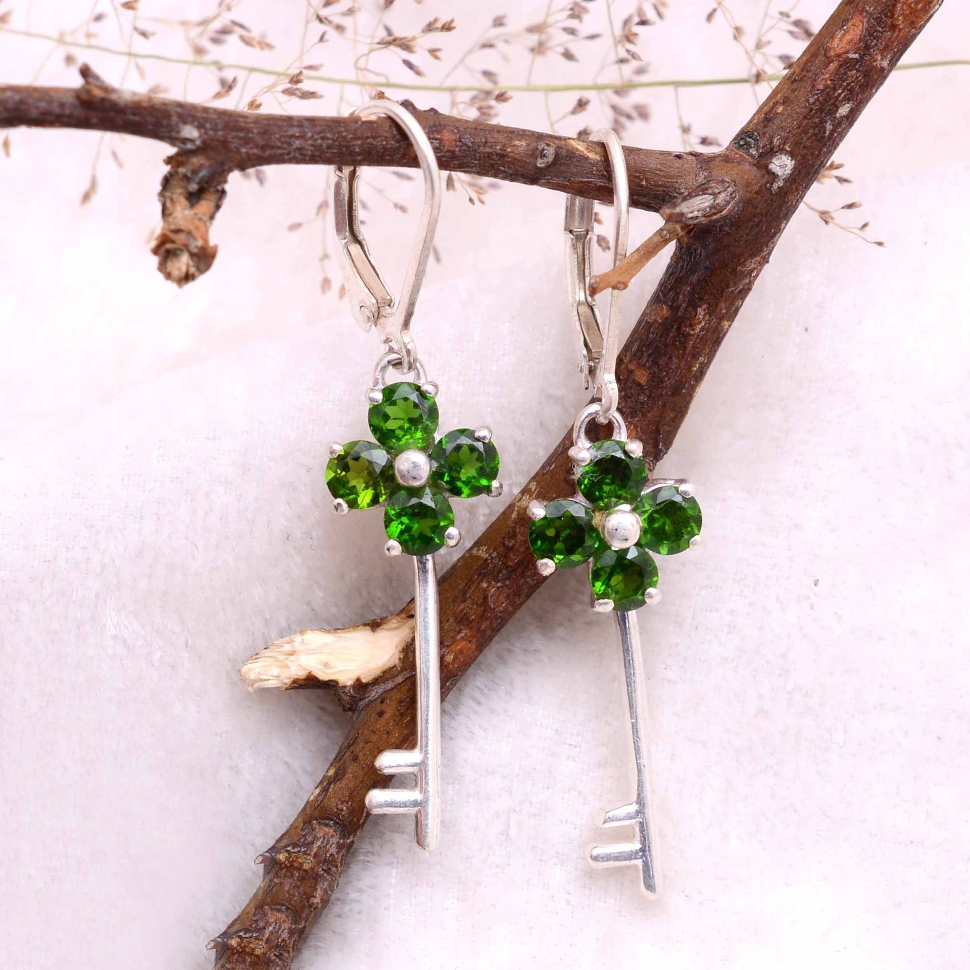 Natürliche Chrom Diopside Schlüssel Ohrringe 925 Sterling Silber ~ Edelstein Handgemachte Paar Lever Back Hook Schlüssel von SilverGlareJewelry