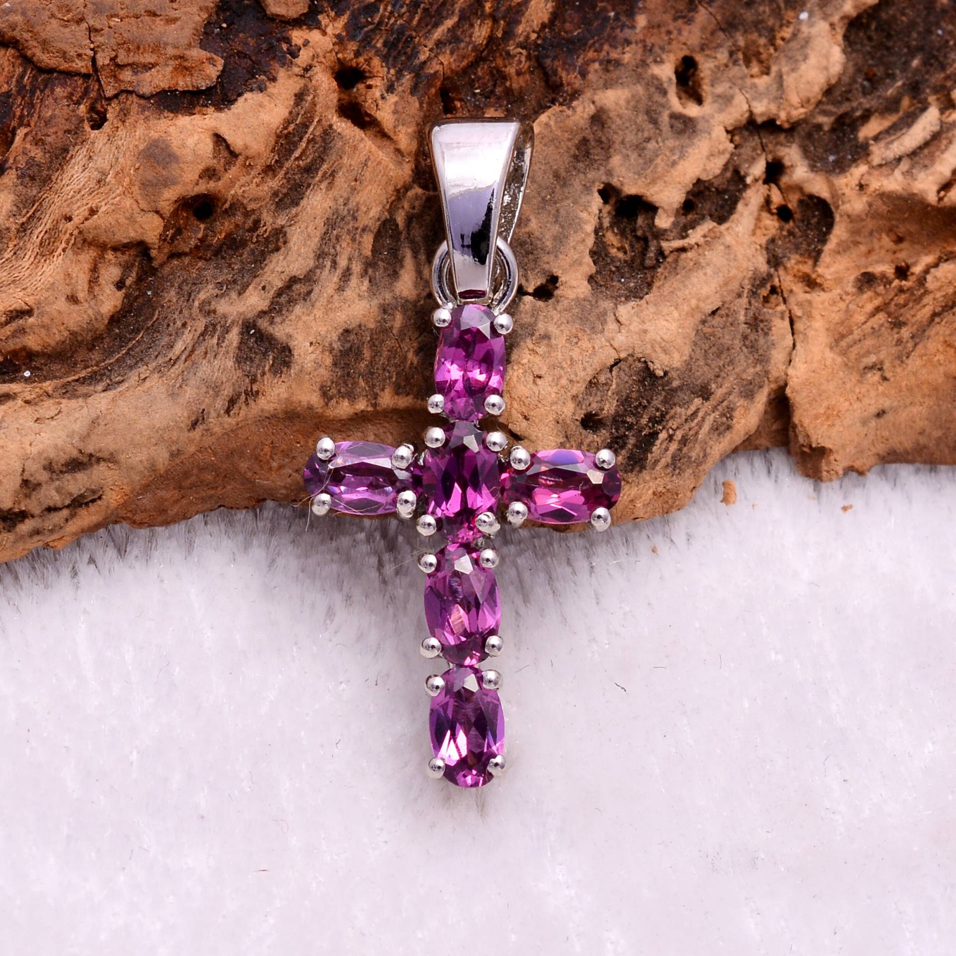 Natürlicher Aaa+ Rhodolith Granat Kreuz Anhänger ~925 Sterling Silber ~Granat Edelstein Feiner Handgemachter Halskette Geschenk Für Sie ~Rs013 von SilverGlareJewelry