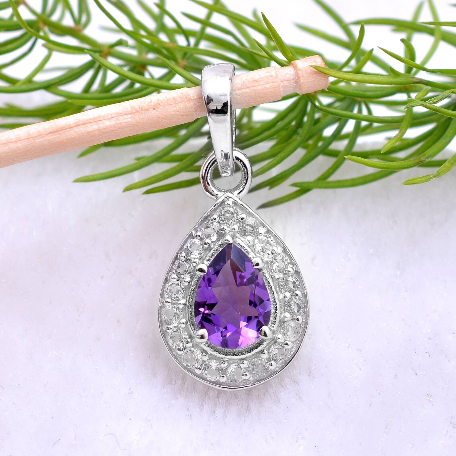 Natürlicher Amethyst Edelstein 925 Sterling Silber Tropfen Anhänger ~Natürlicher Handgefertigter Für Sie ~ Ybh285 von SilverGlareJewelry