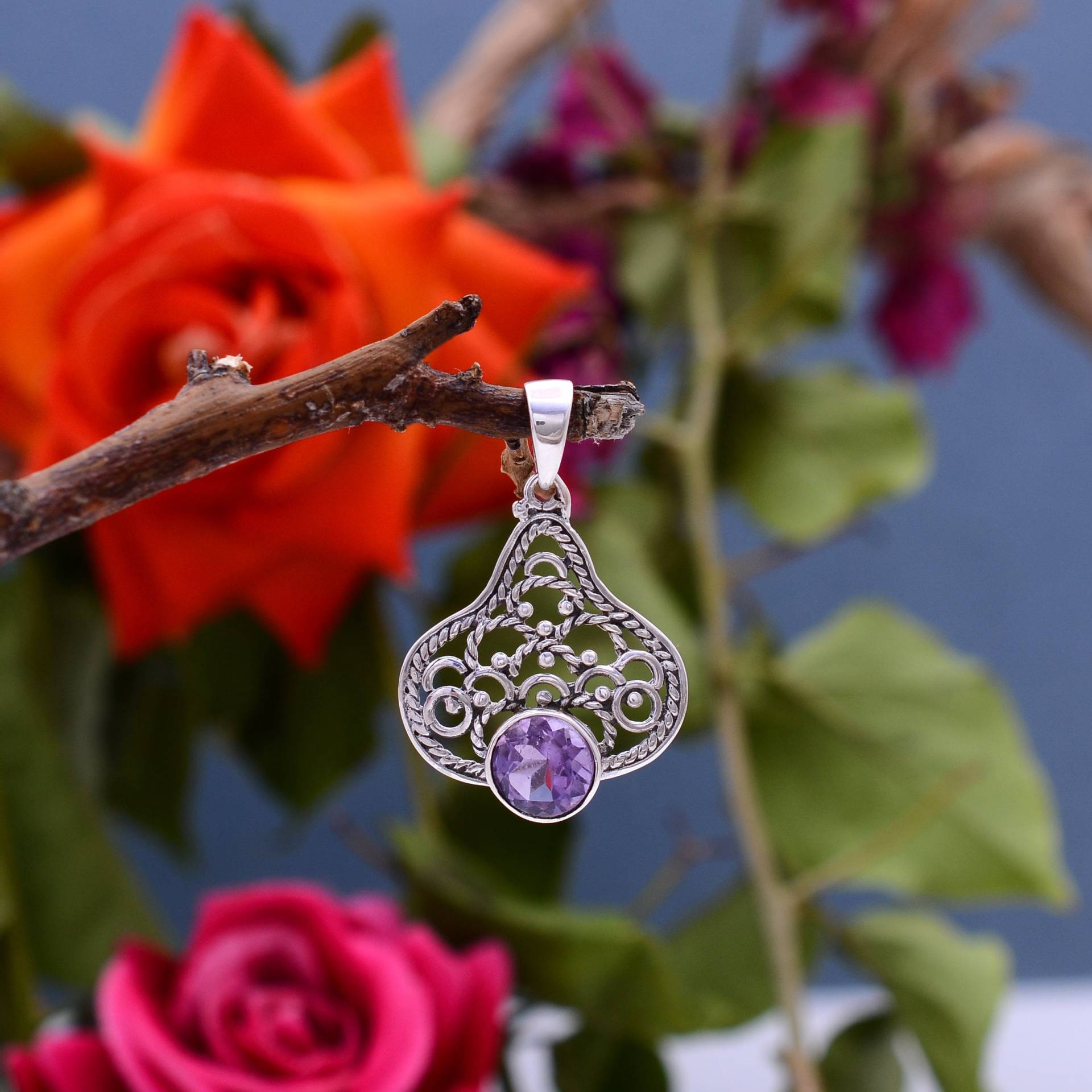 Natürlicher Amethyst Edelstein Sterling Silber Oxidiert Fancy Form Anhänger ~ 925 Halskette Feiner Handgemachter Schmuck Geschenke Für Sie von SilverGlareJewelry