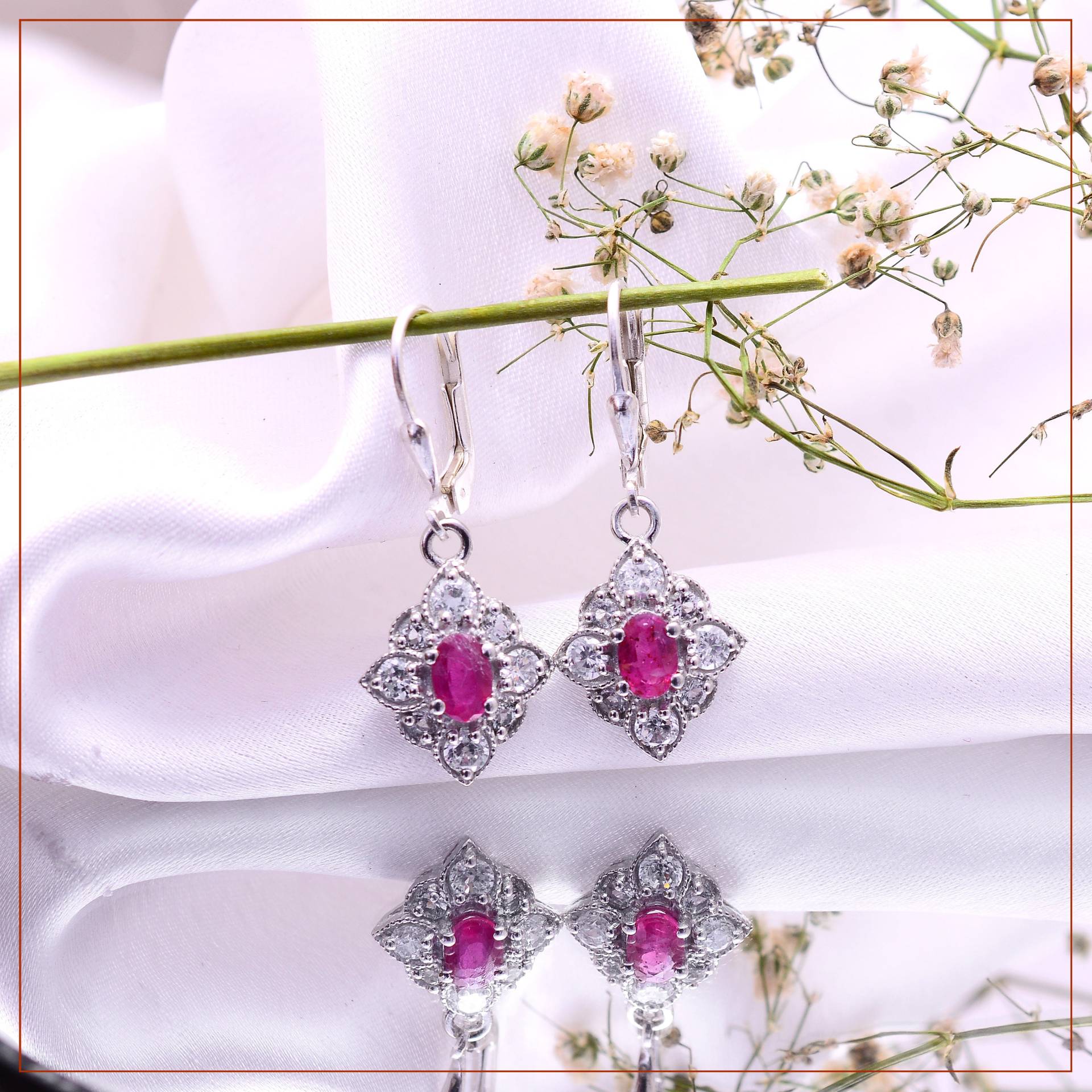 Rubin 925 Sterling Silber Ausgefallene Ohrringe ~ Edelstein Baumeln Schöne Feine Handgemachte Paar ~Lever Back Hooks ~Rl018 Rubin 925 Sterling Silber Ausgefallene Ohrringe ~ Edelstein Baumeln Schöne Feine Handgemachte Paar ~Lever Back Hooks ~Rl018 von SilverGlareJewelry