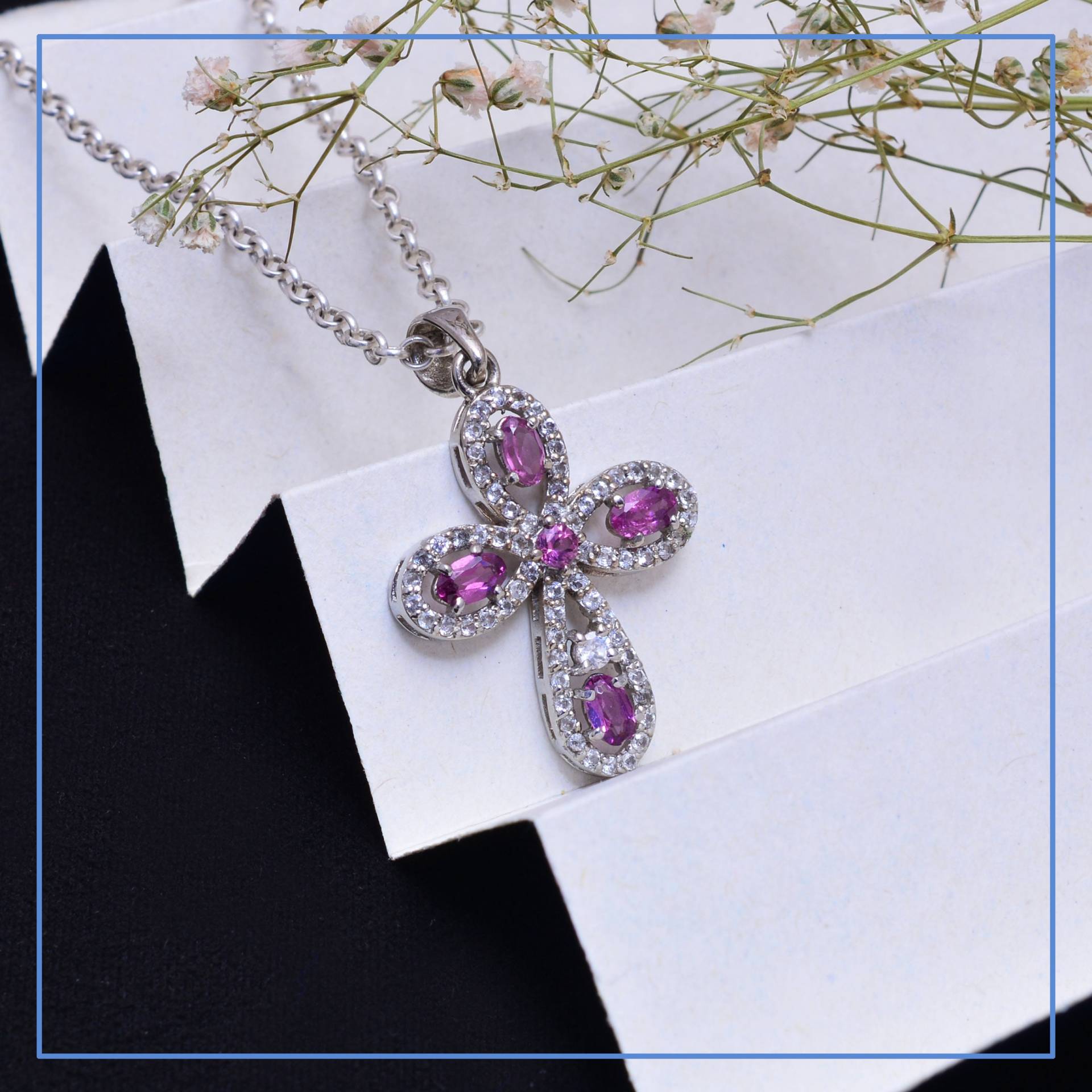 sterling Silber Rhodolith Kreuz Anhänger ~ Aaa + Granat Edelstein 925 Ausgefallener Halskette Geschenke Für Sie Sdp02 von SilverGlareJewelry