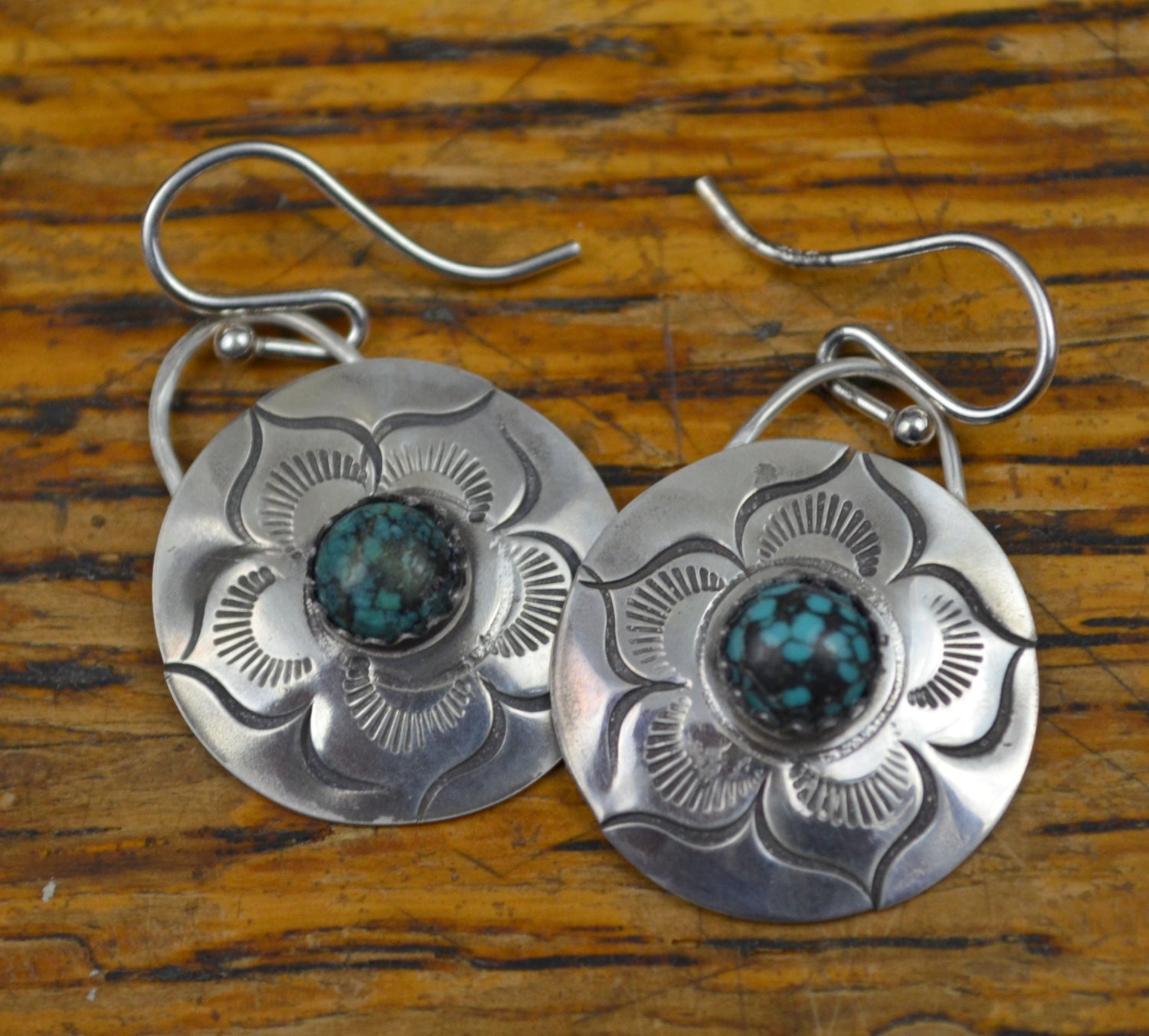 Ohrringe Aus Silber Und Türkis Ohrringe Aus Silber Und Türkis von SilverHollyhocks