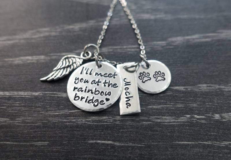 Pet Memorial Schmuck - Charm Halskette Ich Werde Sie An Der Regenbogenbrücke Treffen Verlust Des Haustieres von SilverImpressions