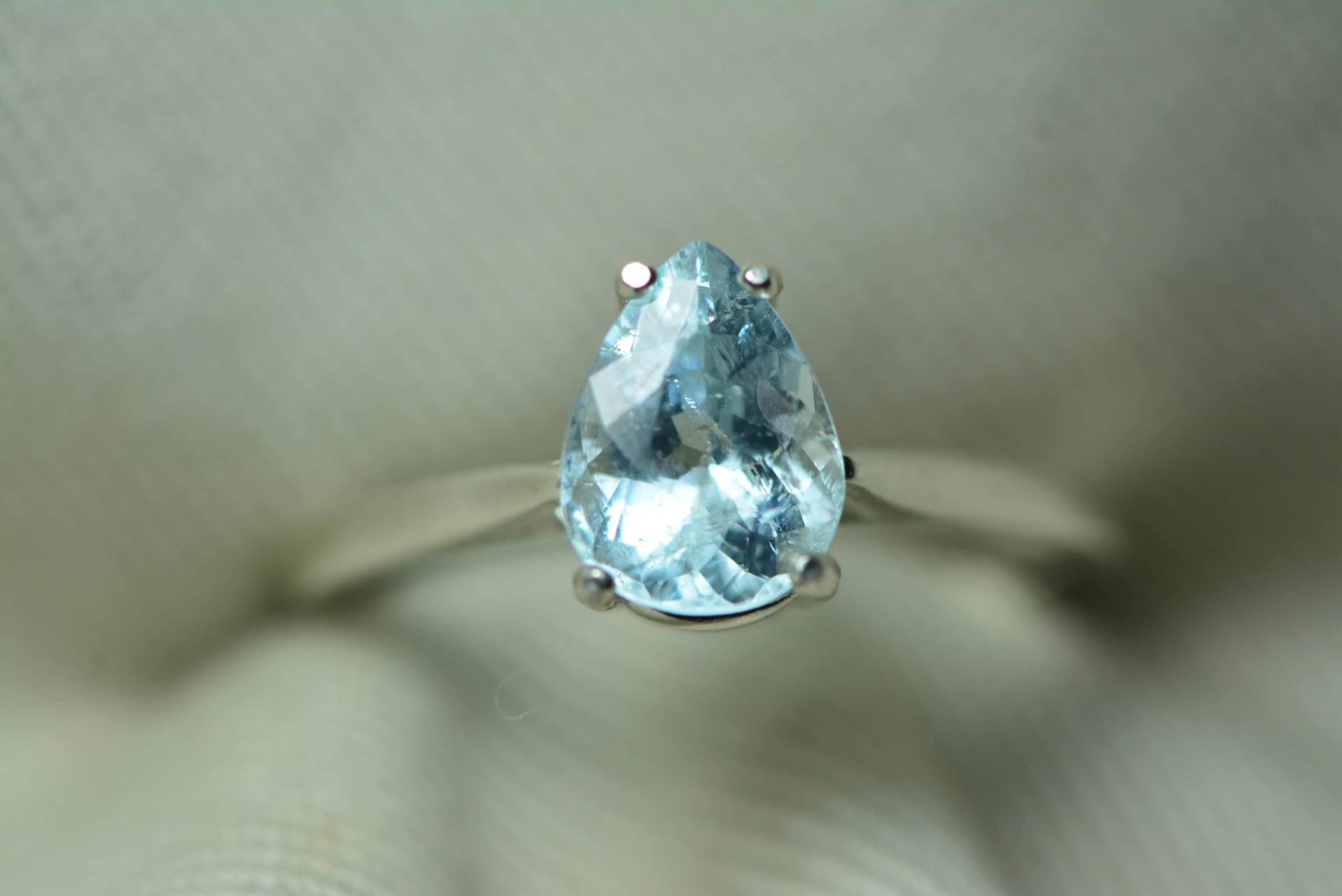 Zertifizierter Paraiba Turmalin Ring 1, 39 Karat Sterling Silber Blau Grün Oktober Birthstone Birnenschliff Kupfer Und Maganese Lager Pb21 von SilverJewelery