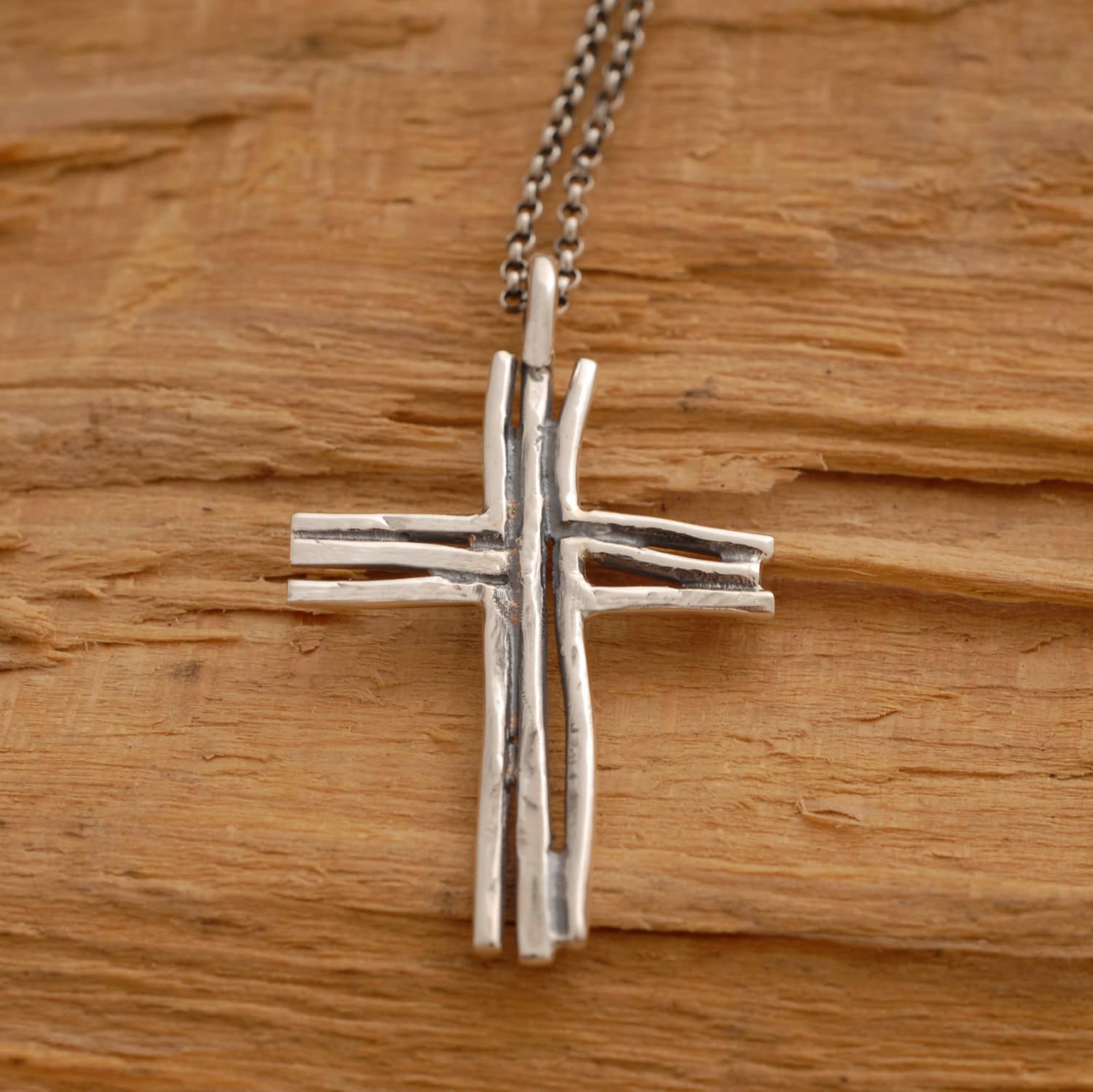 Rustikale Sterling Silber Kreuz Halskette, Zweig Religiöser Anhänger St638 Rustikale Sterling Silber Kreuz Halskette, Zweig Religiöser Anhänger St638 von SilverJewellerySpot
