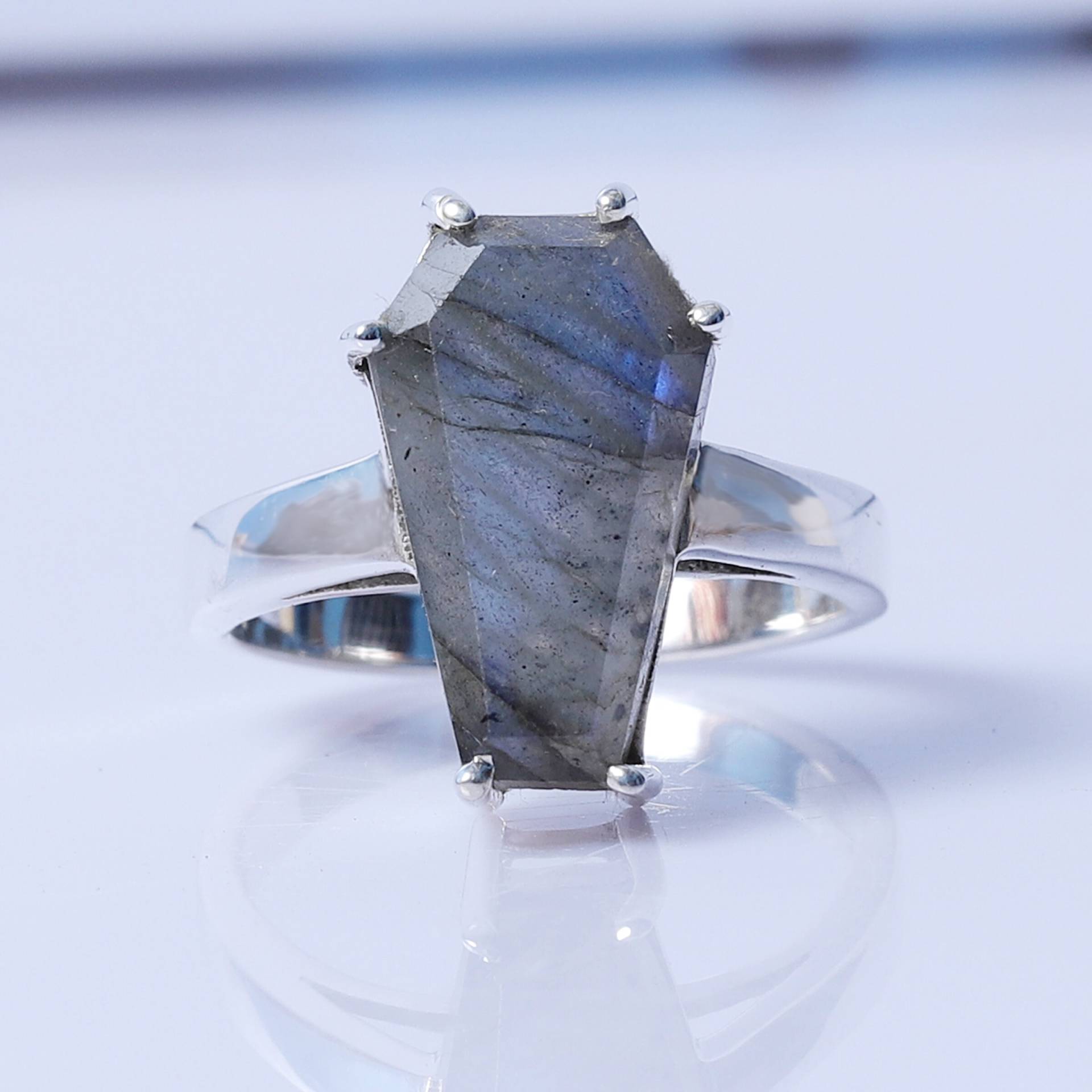 Feuer Labradorit Ring, Sarg 925 Massiv Silber 17x10mm Edelstein Handgemachter Unisex Ring von SilverJewelryStore1