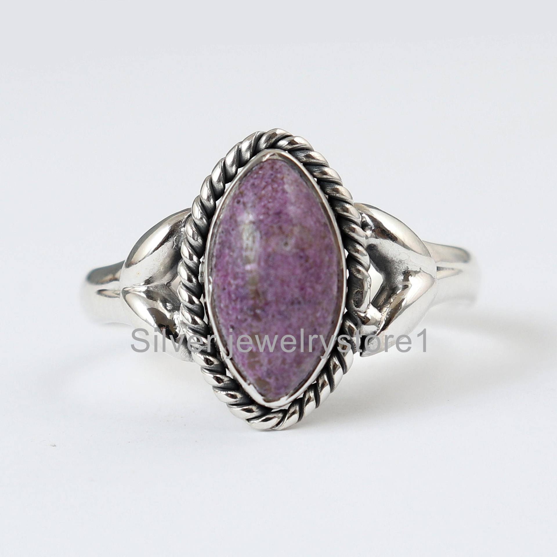 Natürlicher Stichtitenring, 925 Sterling Ring, Marquise Edelsteinring, Silberring, Boho Handgemachter Schmuck, Lila Designer Ring Natürlicher Stichtitenring, 925 Sterling Ring, Marquise Edelsteinring, Silberring, Boho Handgemachter Schmuck, Lila Designer Ring von SilverJewelryStore1