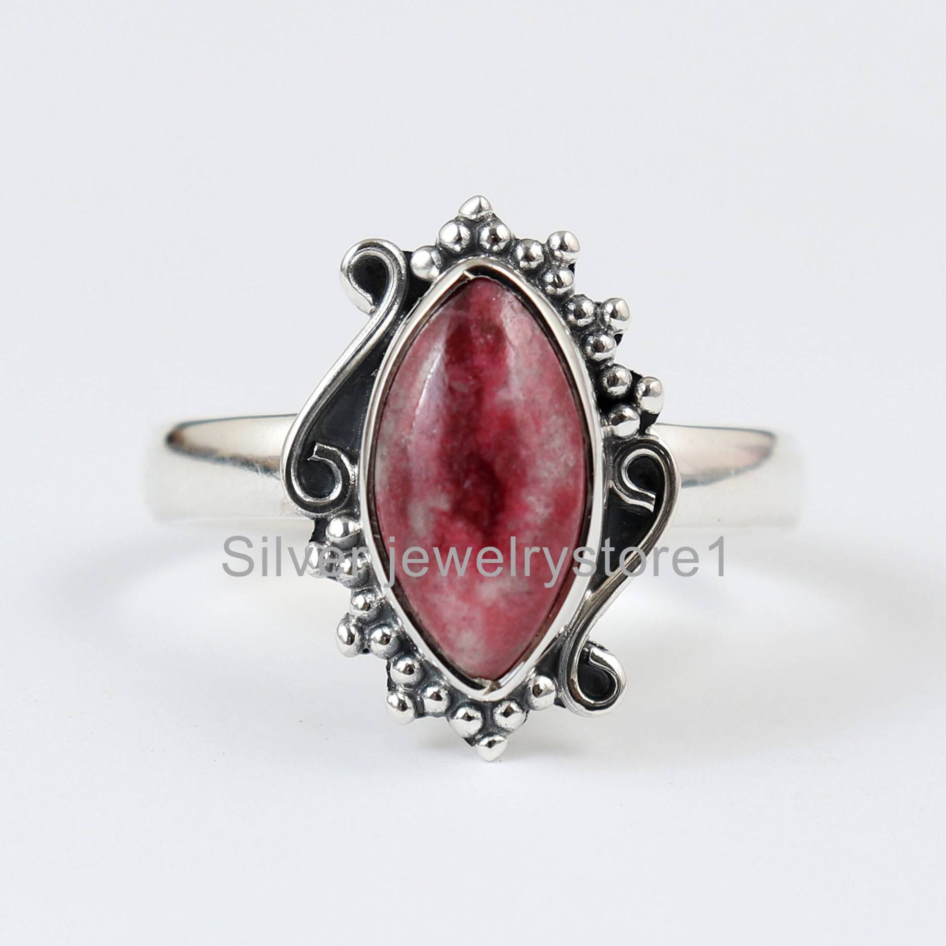 Thulit Silberring, 92, 5 Sterling Ring, Edelstein Boho Silber Naturstein Frauen Ringe, Geschenk Für Sie Thulit Silberring, 92, 5 Sterling Ring, Edelstein Boho Silber Naturstein Frauen Ringe, Geschenk Für Sie von SilverJewelryStore1