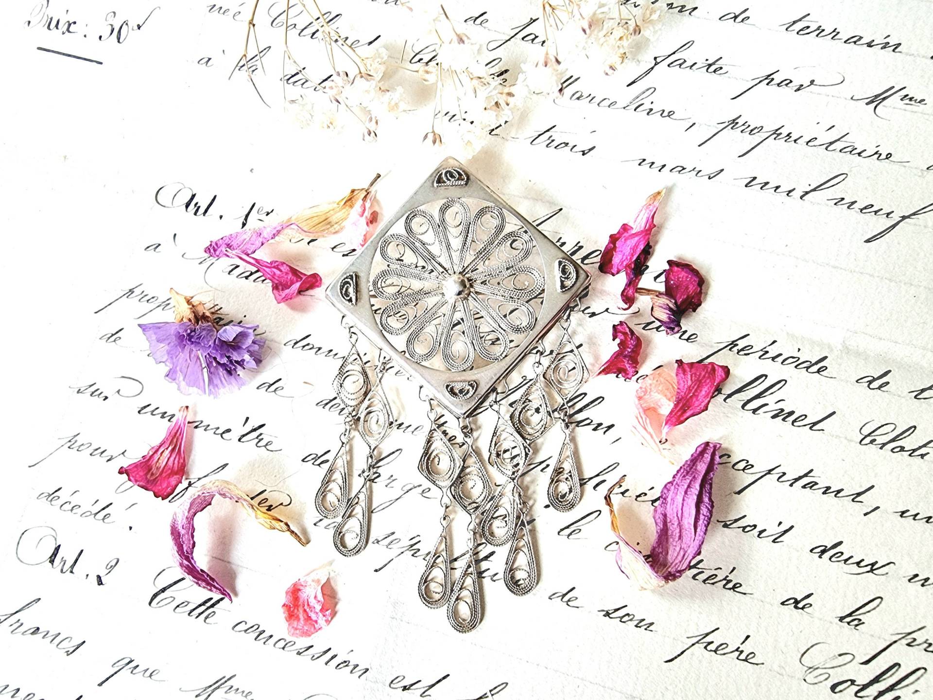 Jugendstil 835 Silber Wasserfall Brosche, Zierlicher Vintage Silberschmuck Tropfen Anhänger, Filigraner Antikschmuck, Friesenschmuck von SilverLakeHouse