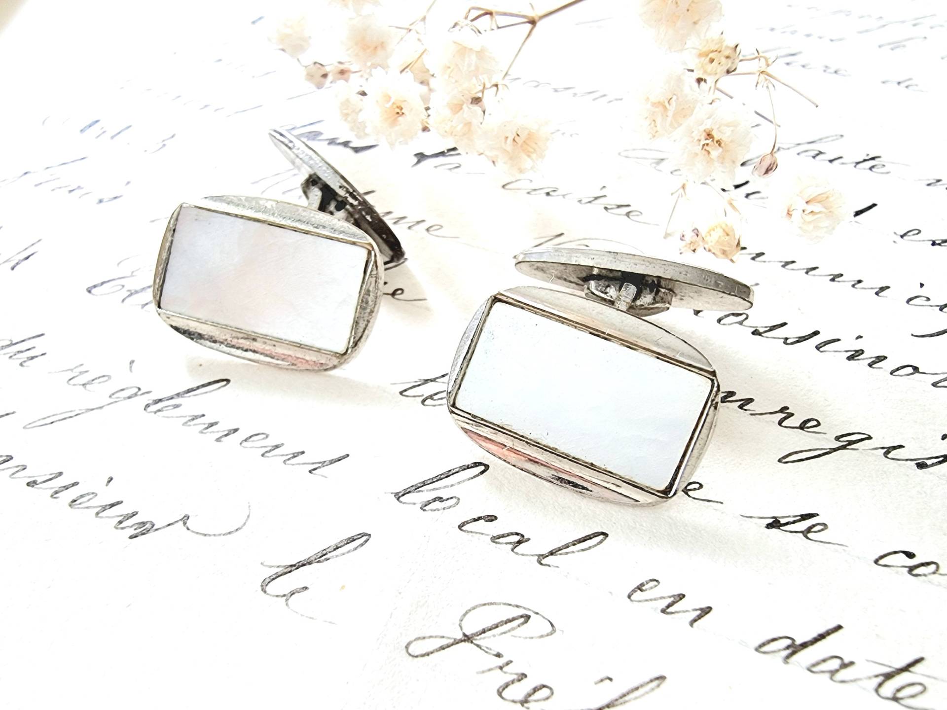 Schlichte Art Deco Manschettenknöpfe, Perlmutt Intarsien Eckig, Damen Herren Mode Accessoire, Dapper Dandy Retro Eleganz 80Er New Romantics von SilverLakeHouse