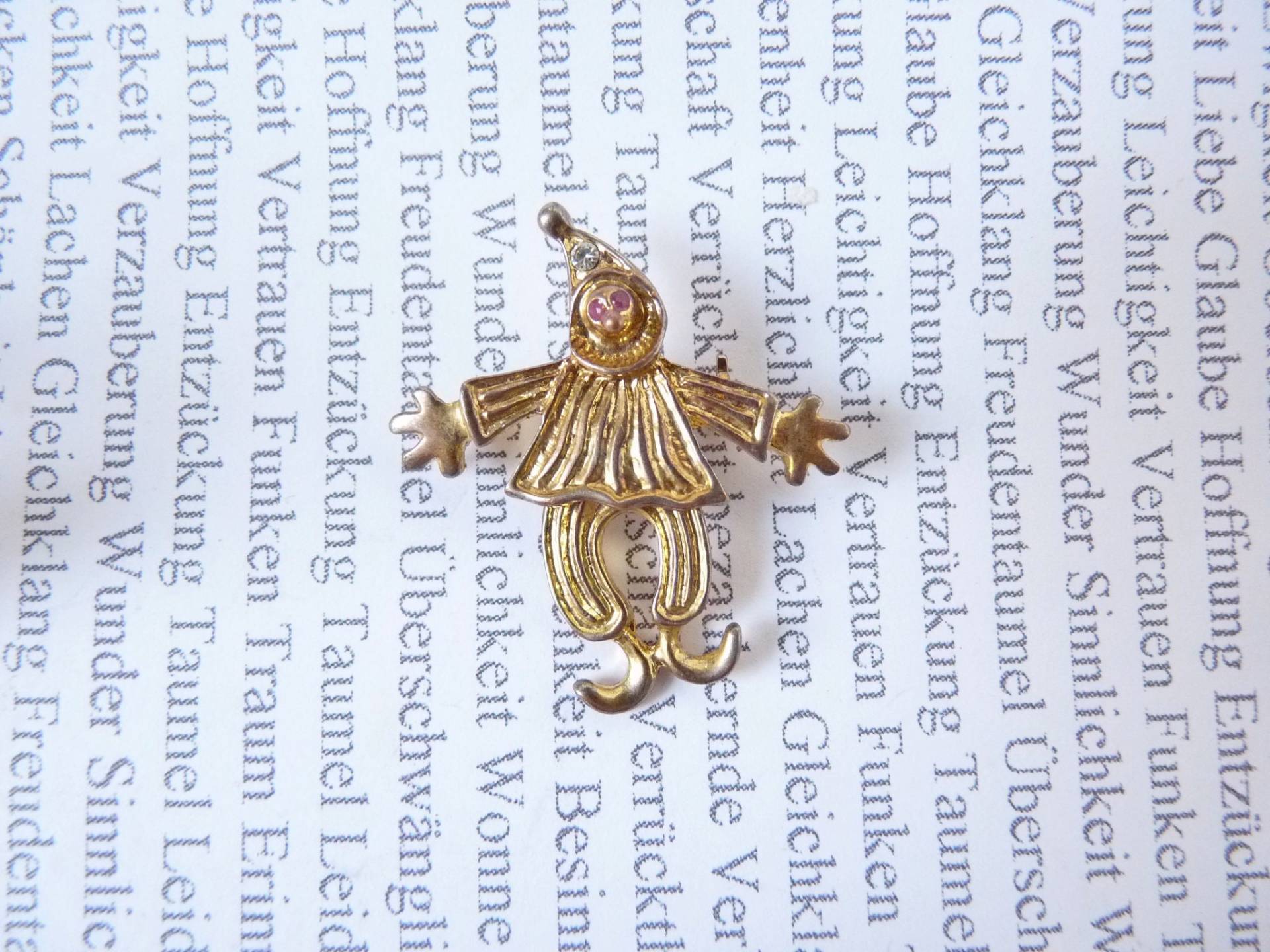 Süße Alte Harlekin Oder Erdmännchen Brosche, Lustige Revers Pin, Amber Strass Augen, Sicherheitsverschluss, Fröhliche Anstecknadel Vergoldet von SilverLakeHouse