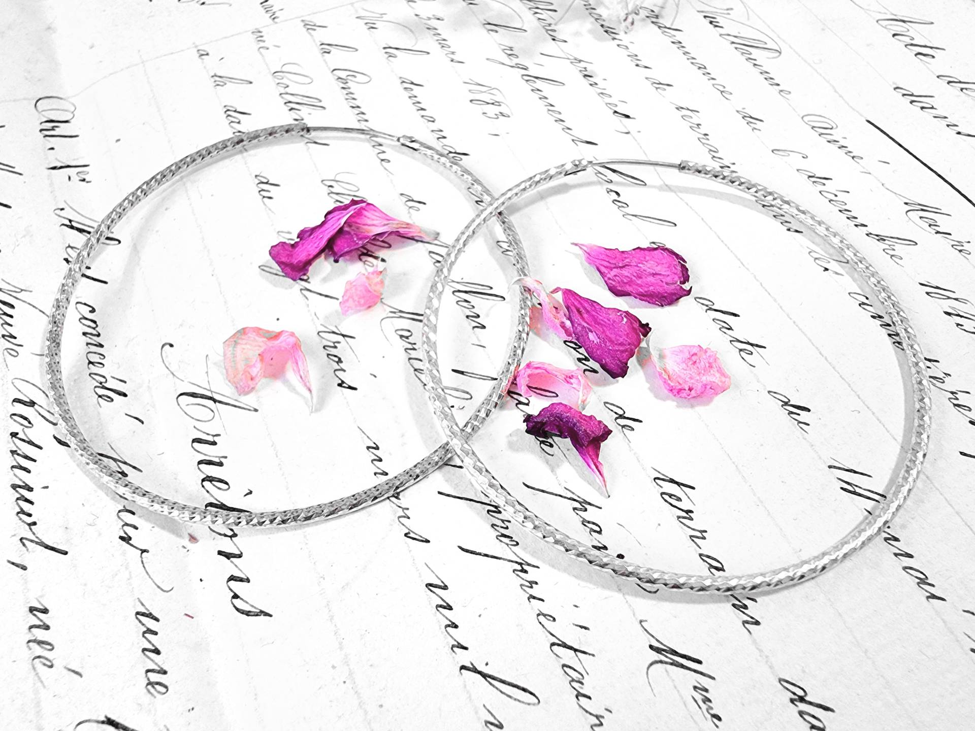 Vintage Creolen 925 Sterlingsilber 58mm, Feine Silber Struktur Ohrreifen Extragroß, Große Ohrringe 80Er Jahre Stil, Ohrschmuck 80S Boho Mode von SilverLakeHouse